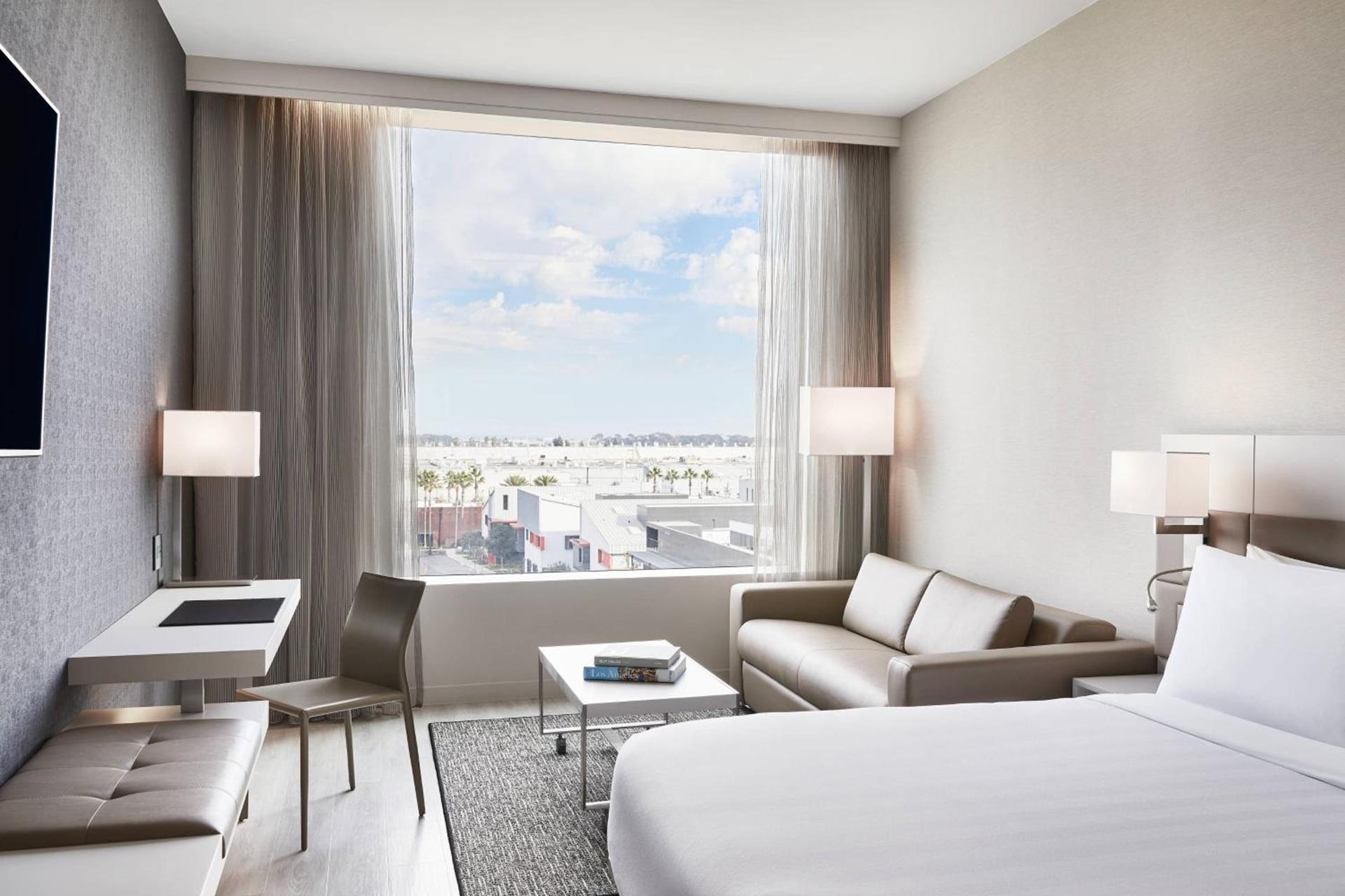 AC Hotel by Marriott Los Angeles South Bay photo 8