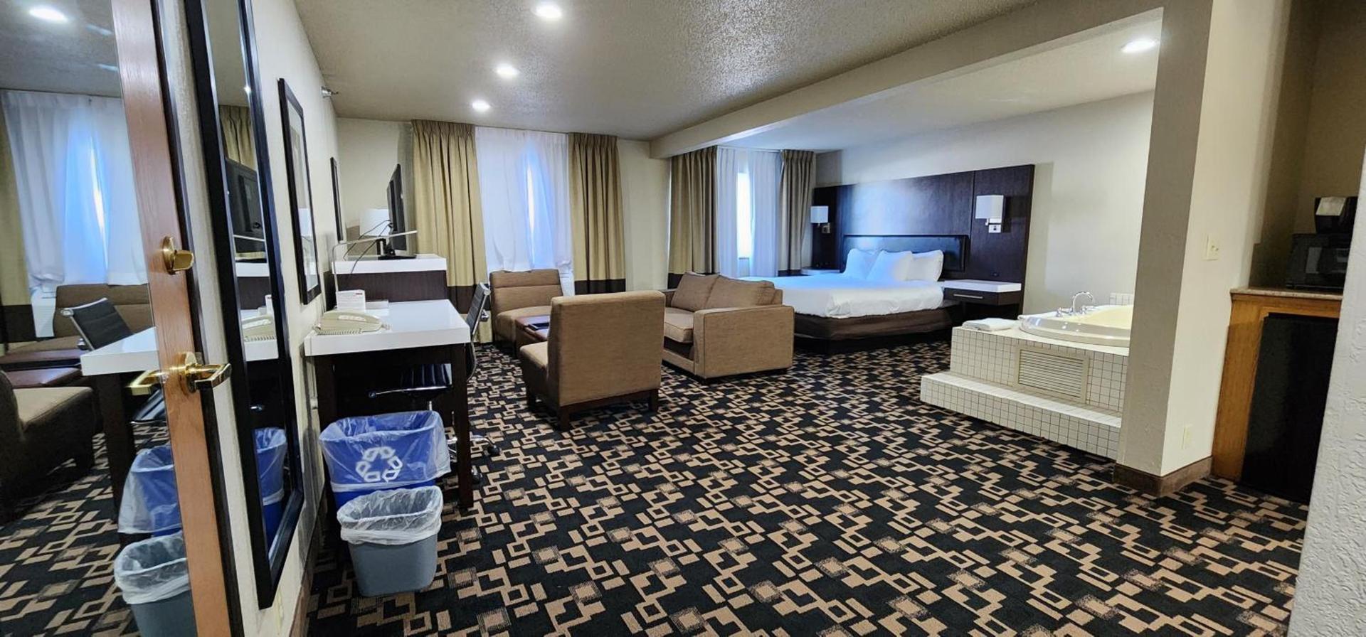 Comfort Inn & Suites Shakopee Downtown Area photo 30