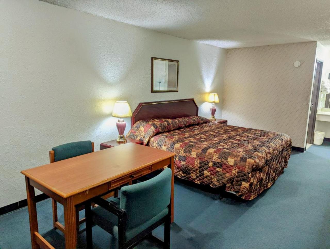 Luxury inn photo 3