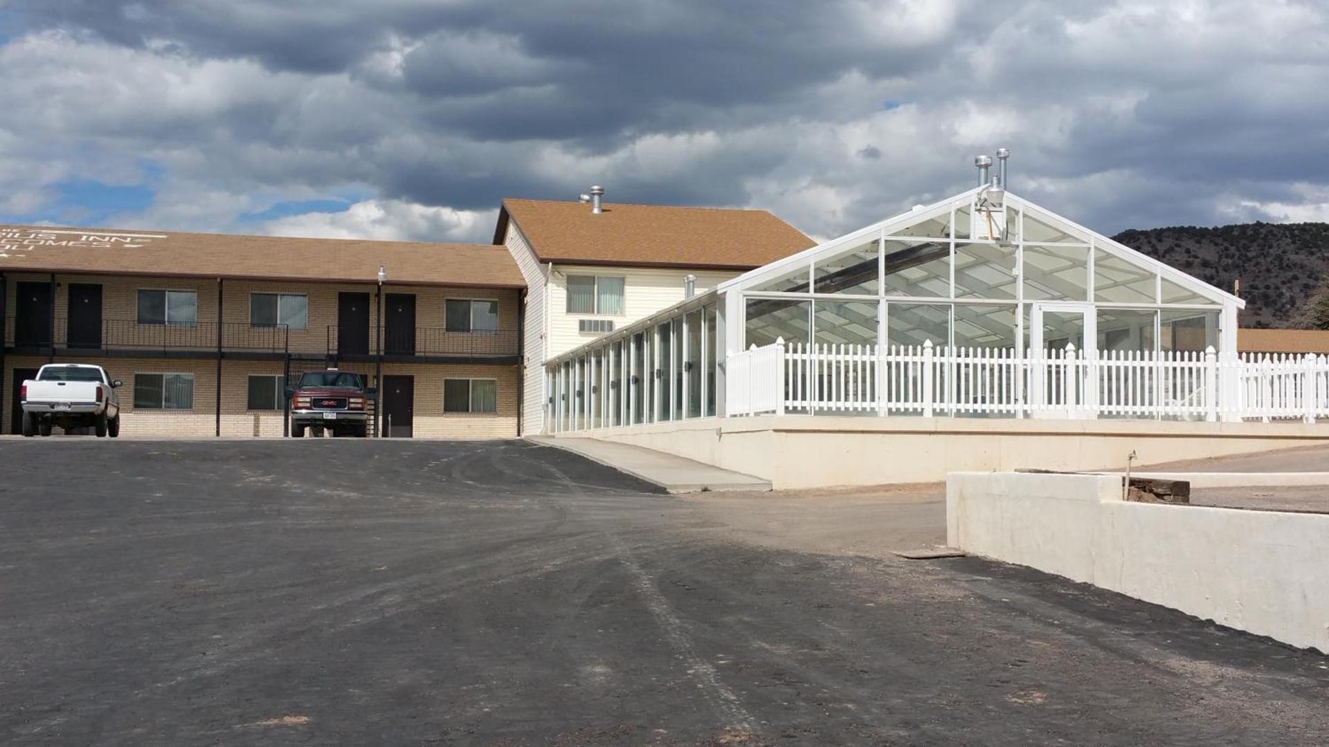Aquarius Inn photo 34