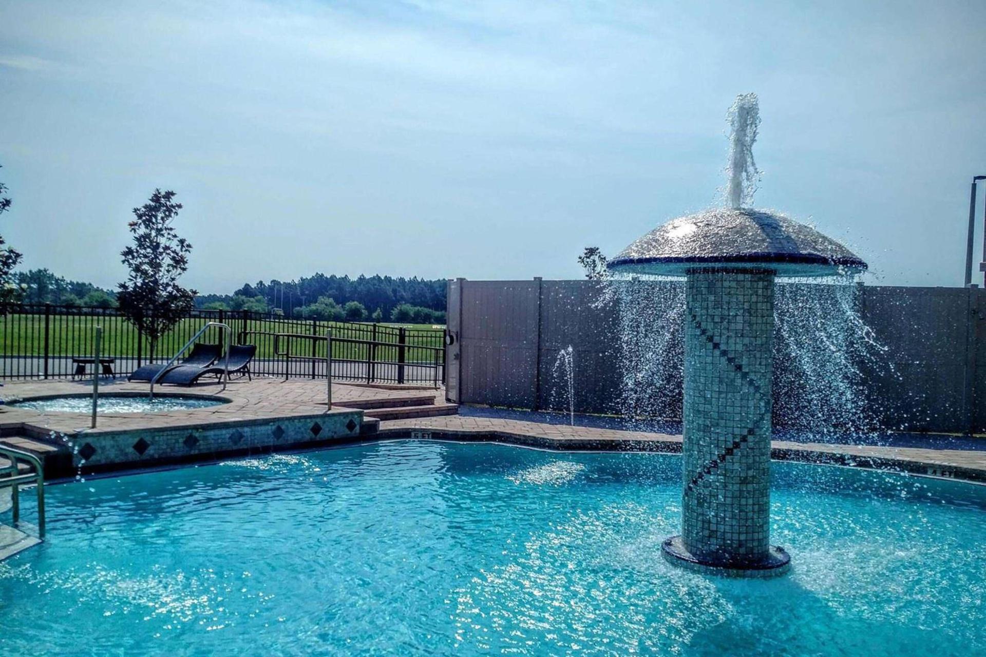Marble Waters Hotel & Suites, Trademark by Wyndham photo 2