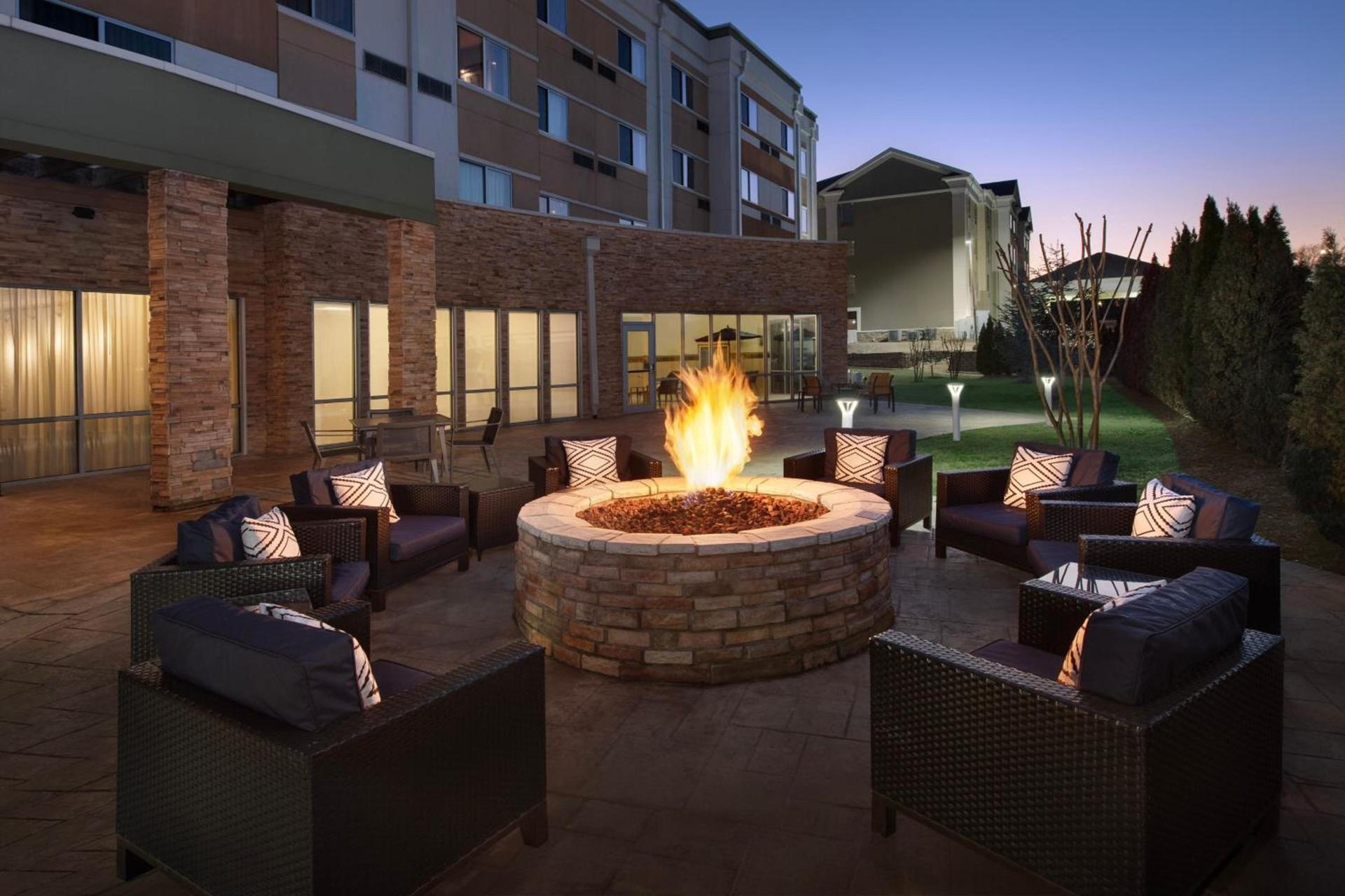 Courtyard By Marriott Little Rock North photo 6