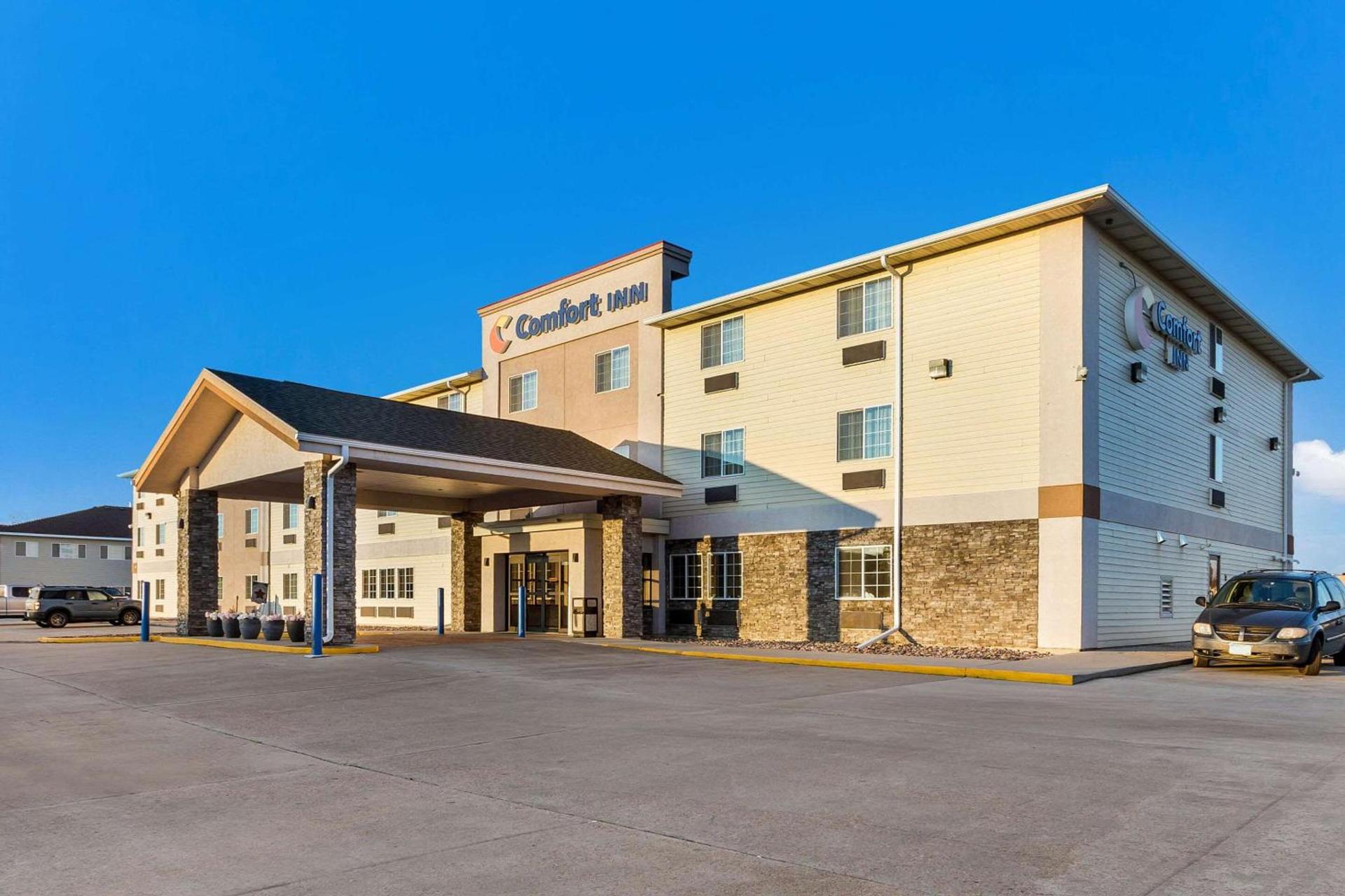 Comfort Inn Yankton SD photo 2