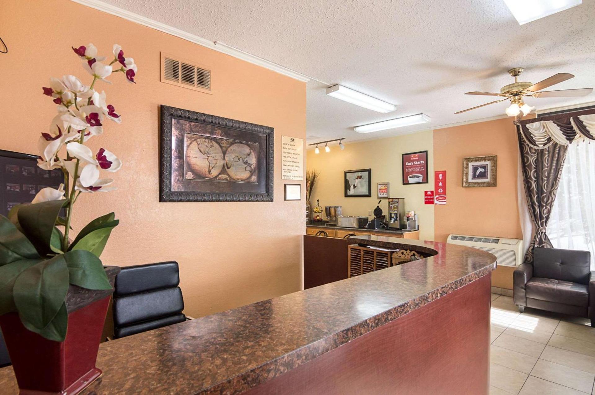 Econo Lodge Dalhart Hwy 54 - Hwy 287 photo 9