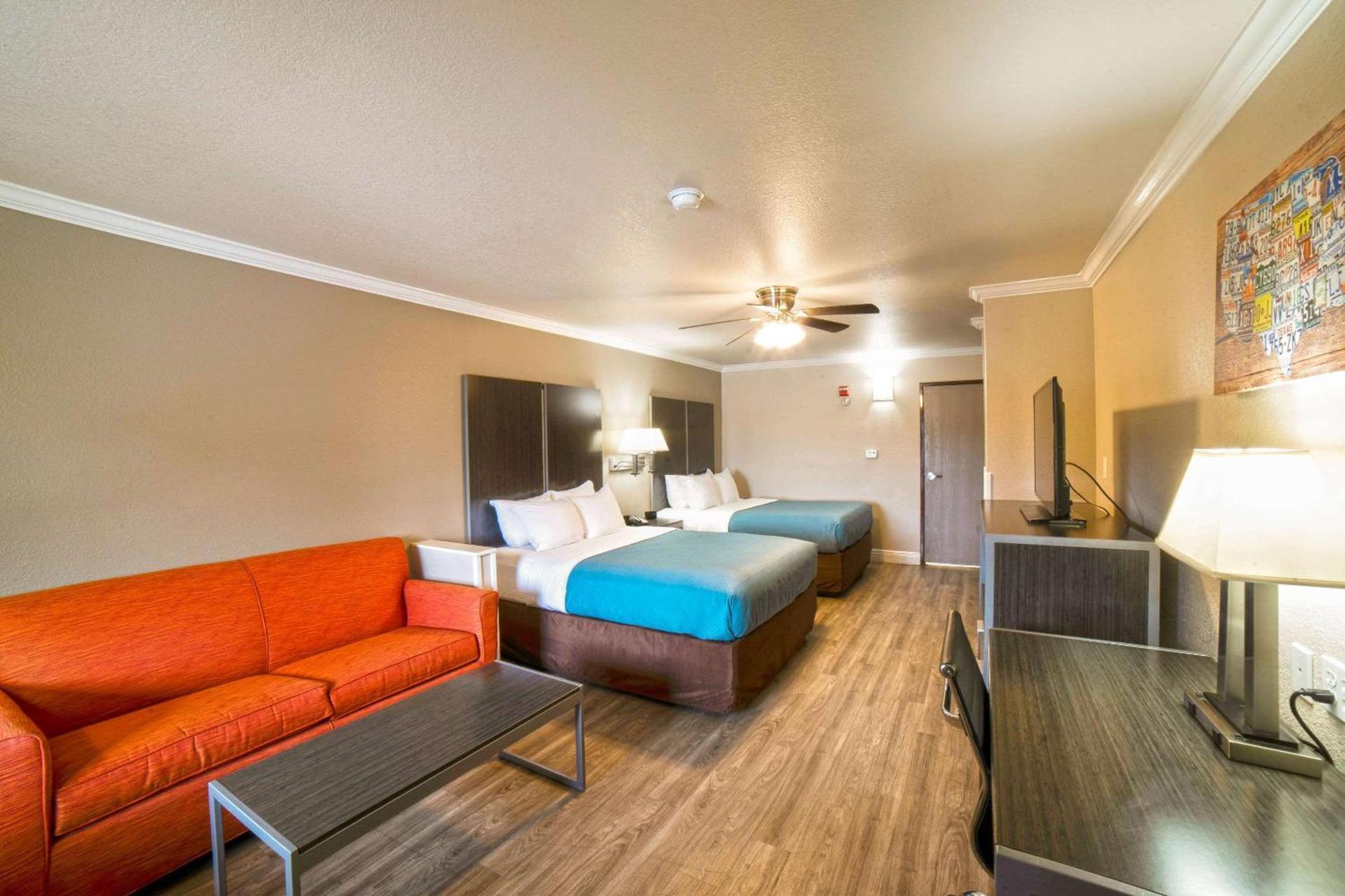 Econo Lodge Inn & Suites Corpus Christi photo 27
