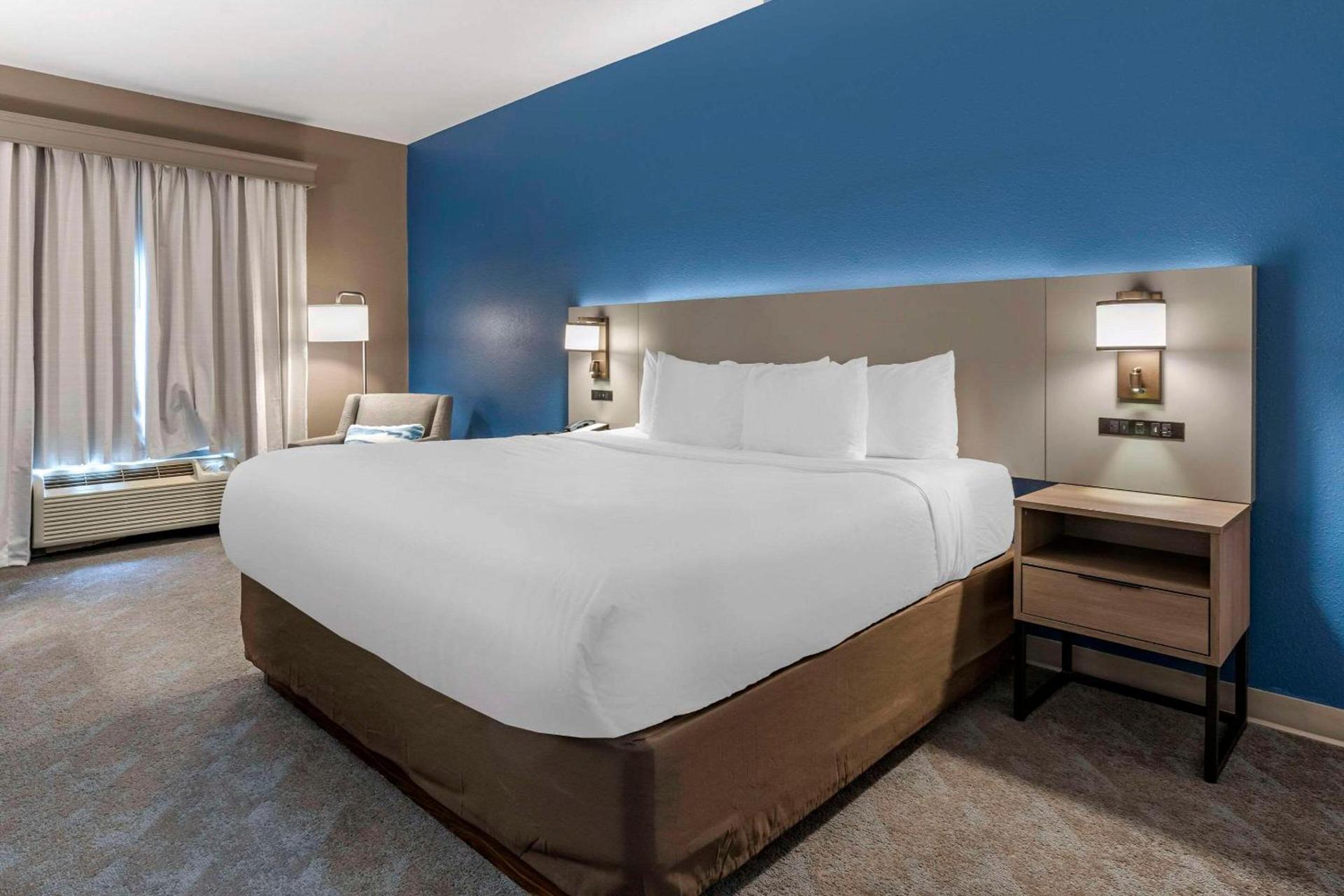 Comfort Inn & Suites Shelbyville photo 5