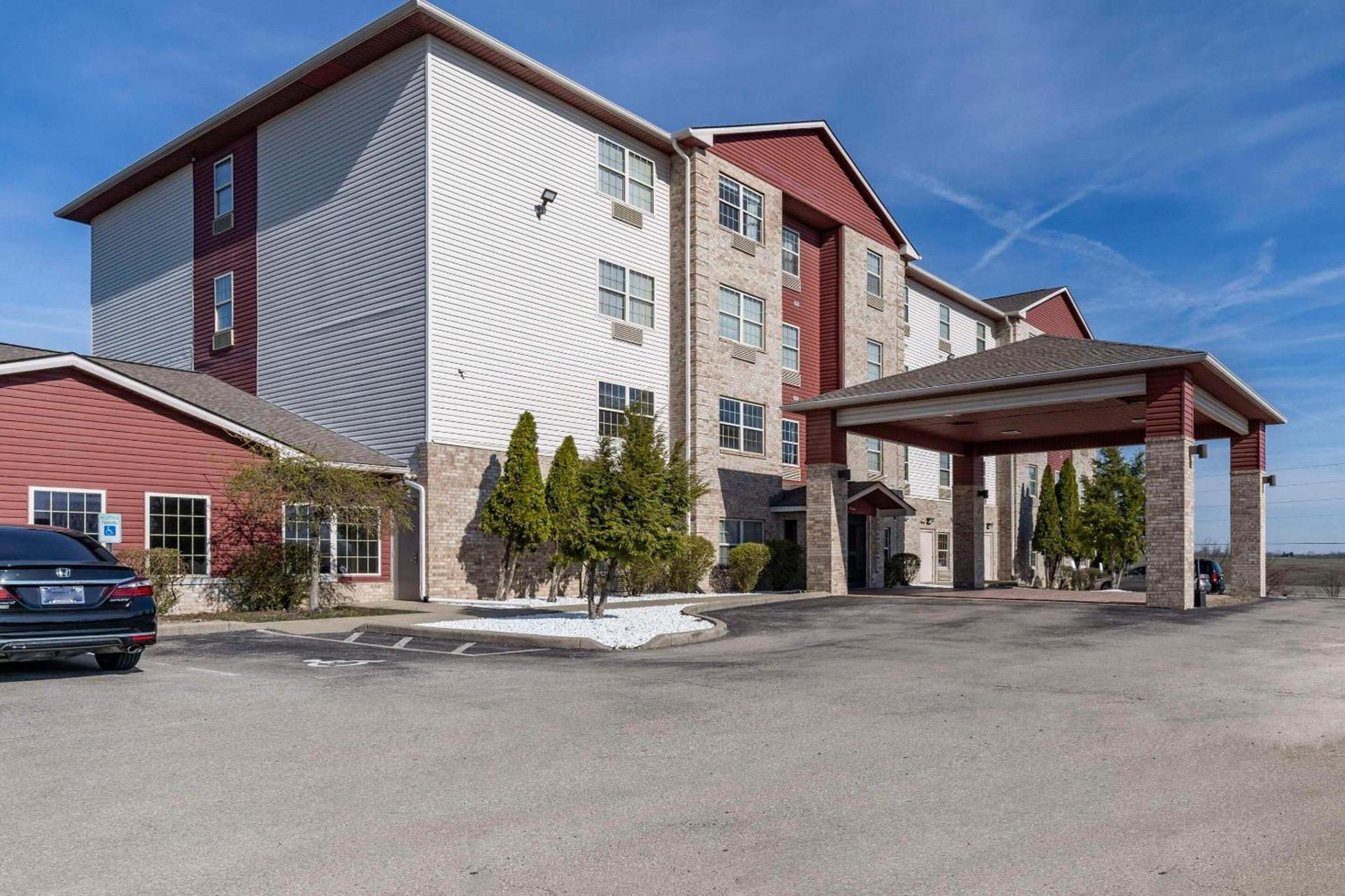 Comfort Inn & Suites Shelbyville — hotel in Shelbyville