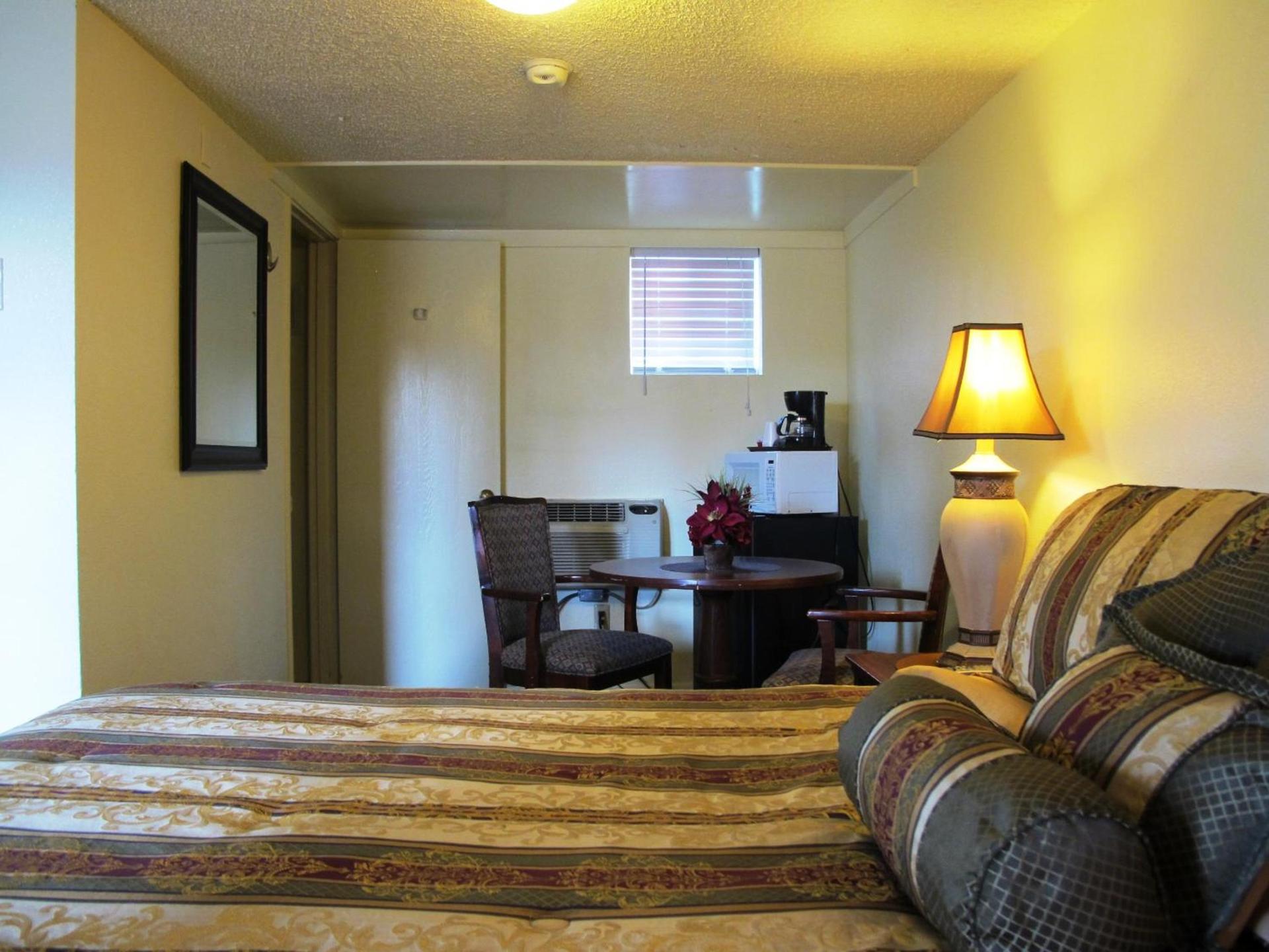 Sonoma Lodge photo 20
