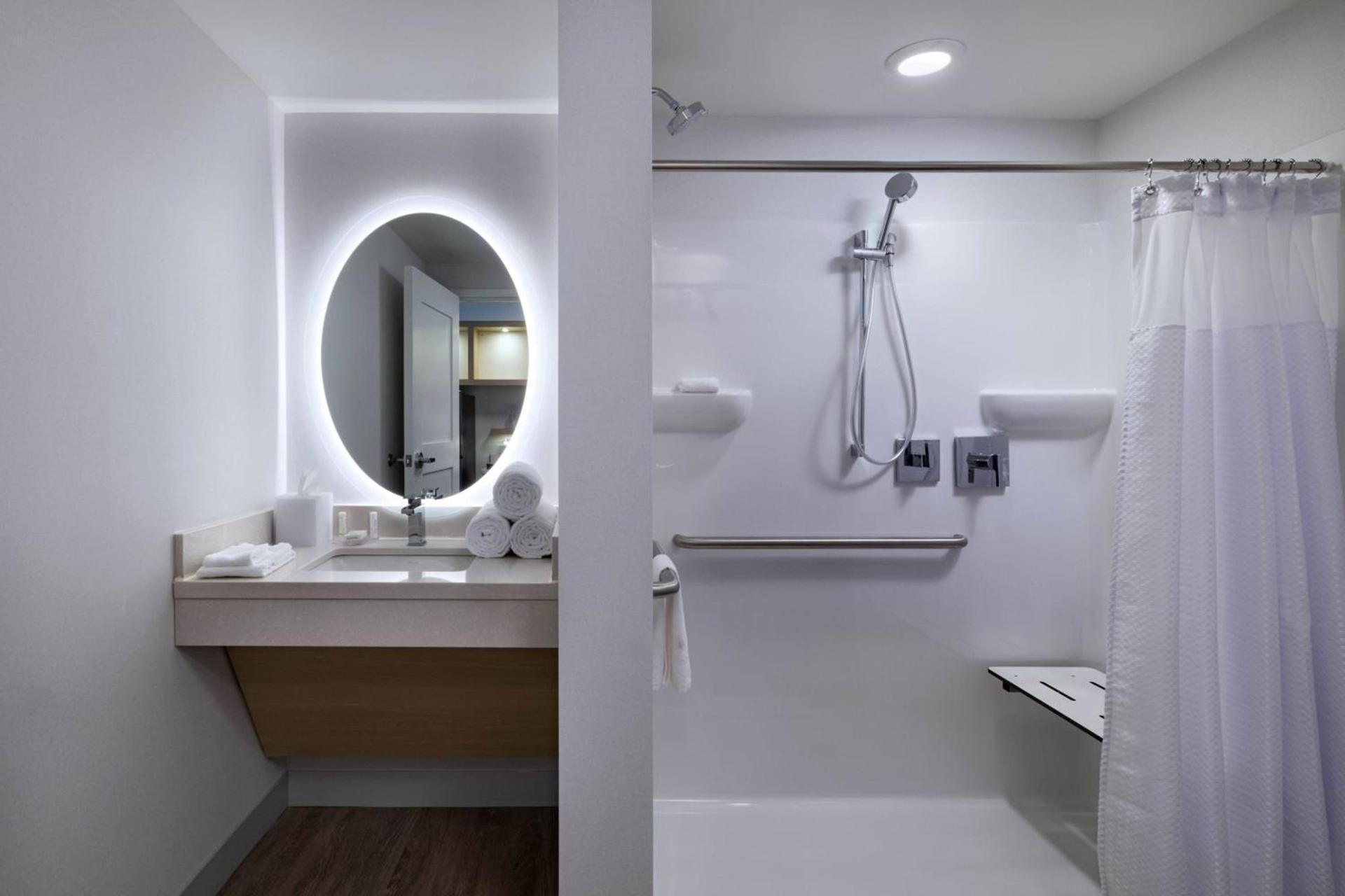 TownePlace Suites by Marriott Brentwood photo 10