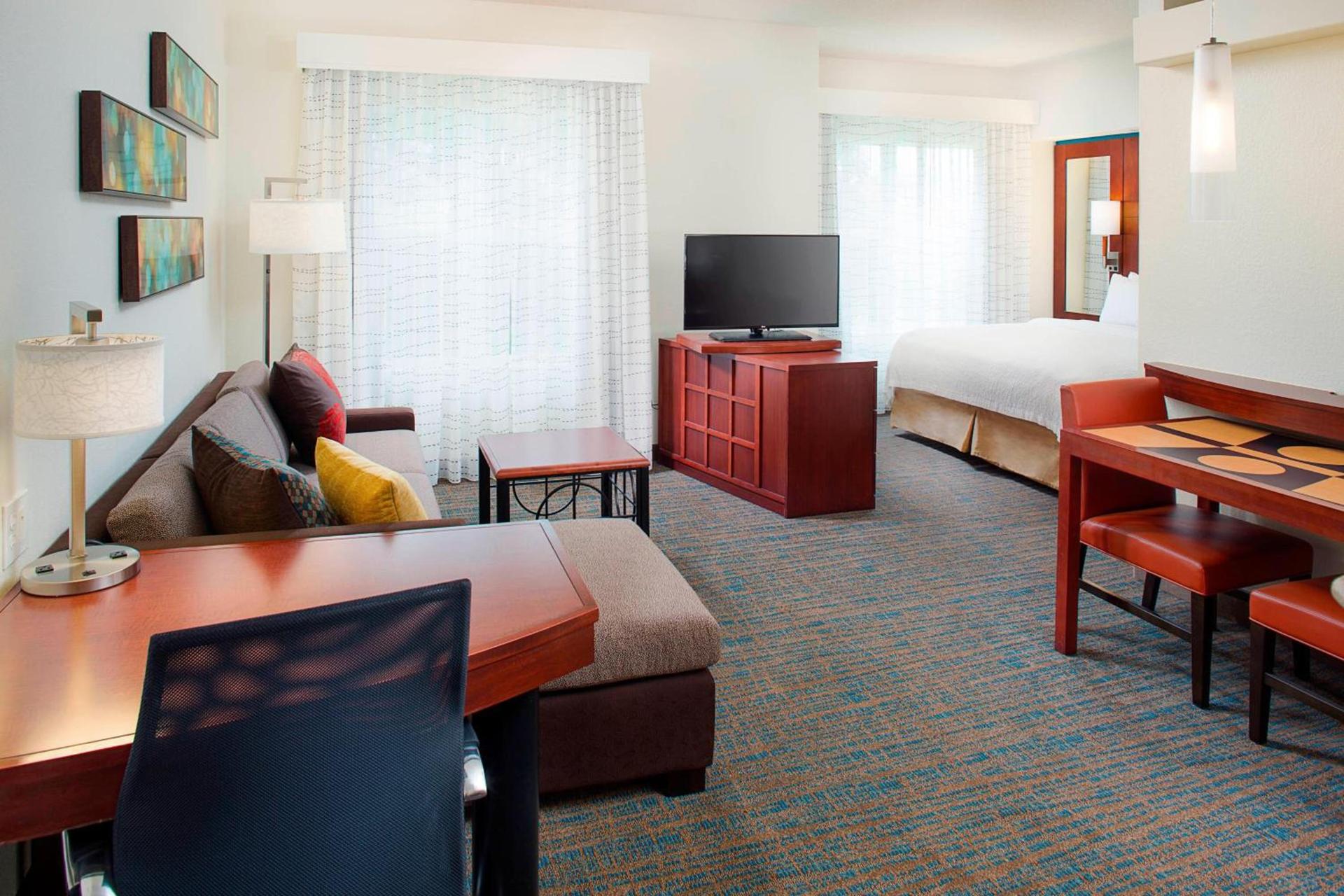 Residence Inn by Marriott Roanoke Airport photo 6