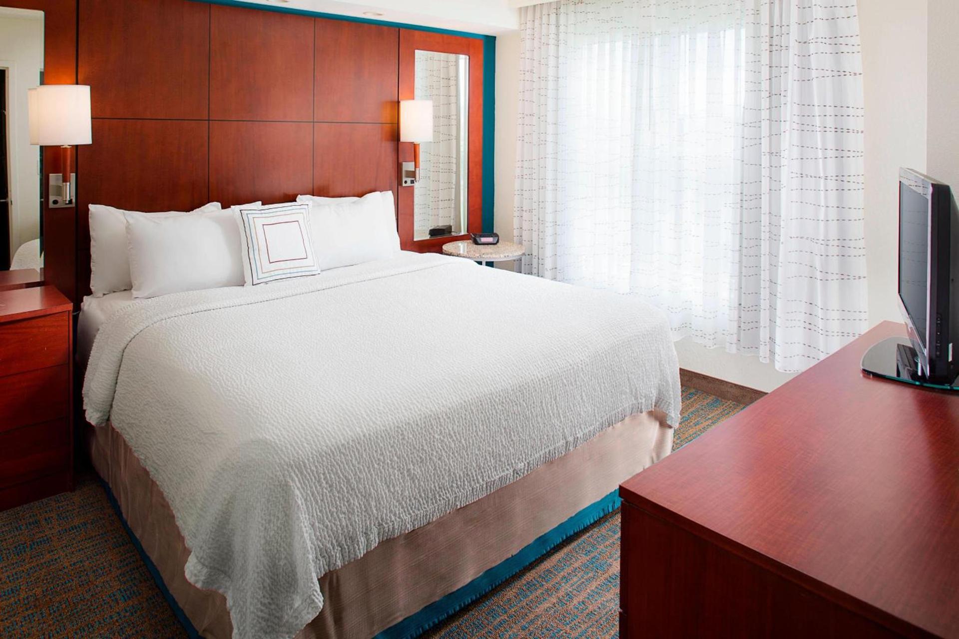 Residence Inn by Marriott Roanoke Airport photo 10
