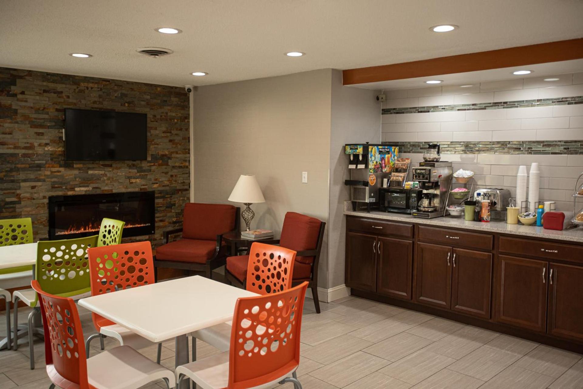 Knights Inn Mount Airy photo 22