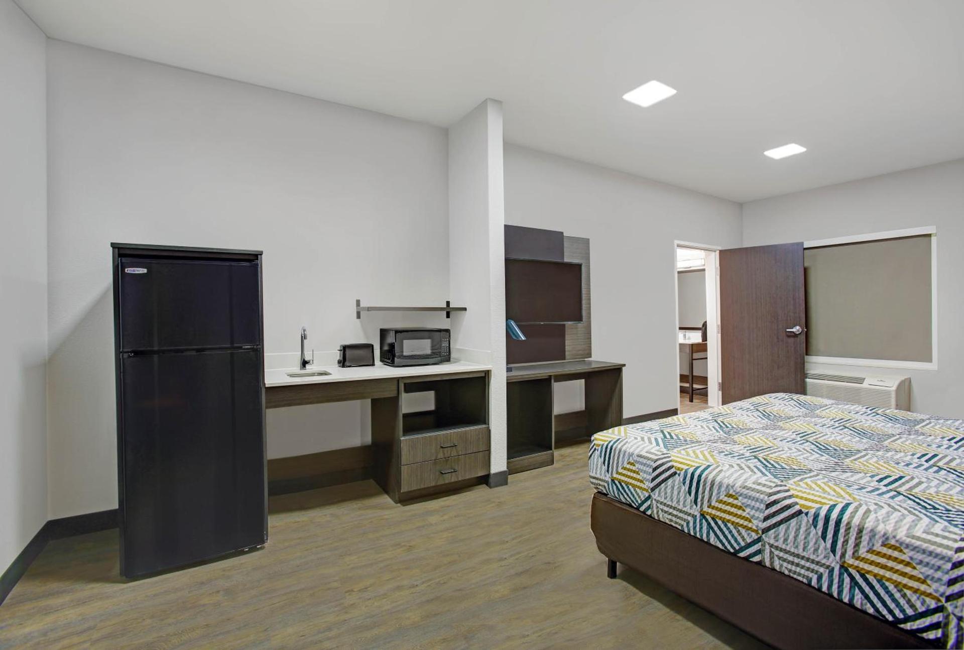 Motel 6-Monahans, TX photo 9