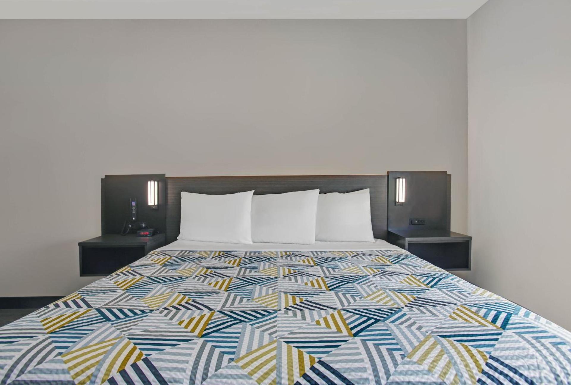 Motel 6-Monahans, TX photo 6