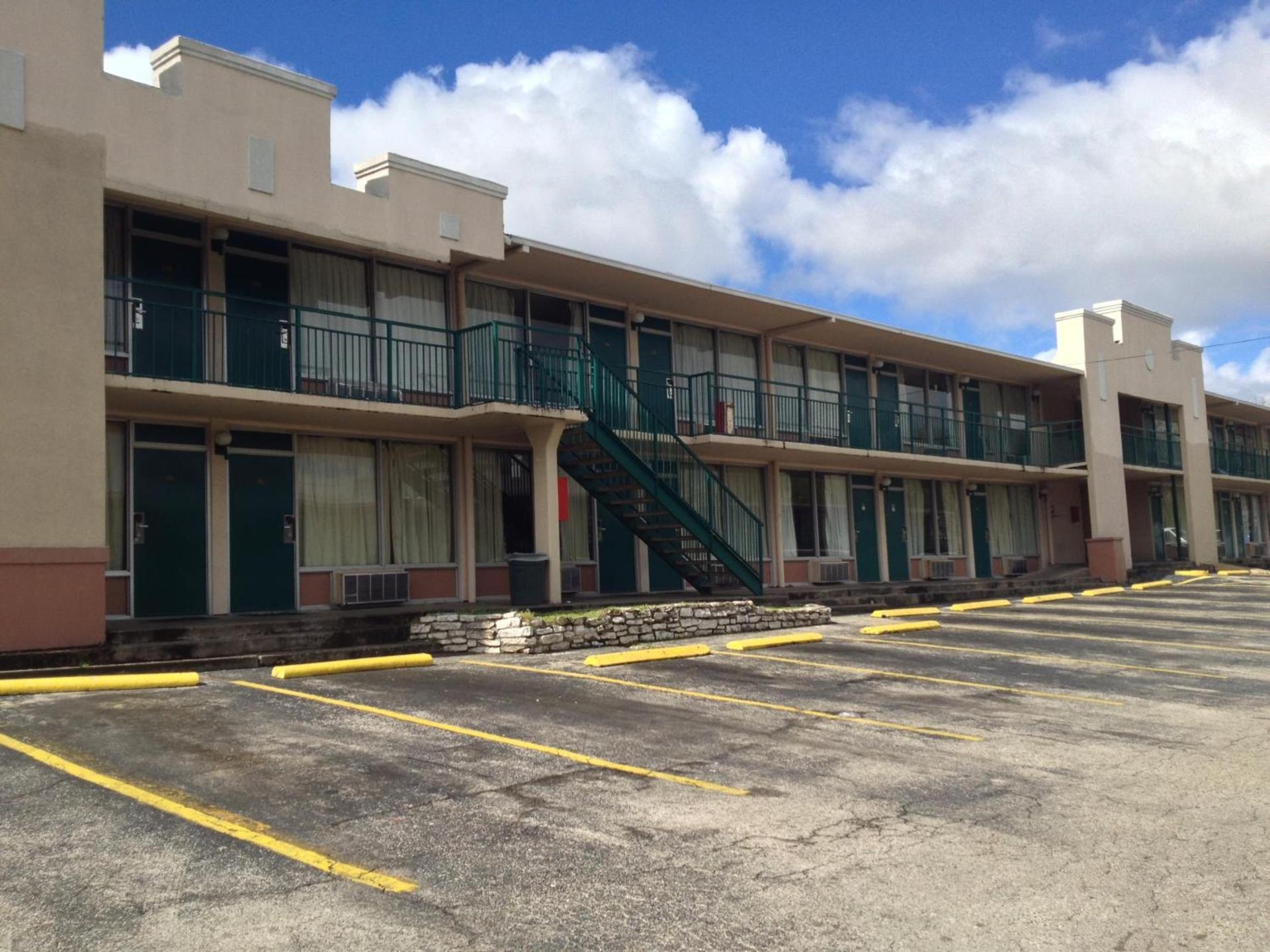 Budget Inn Motel photo 18