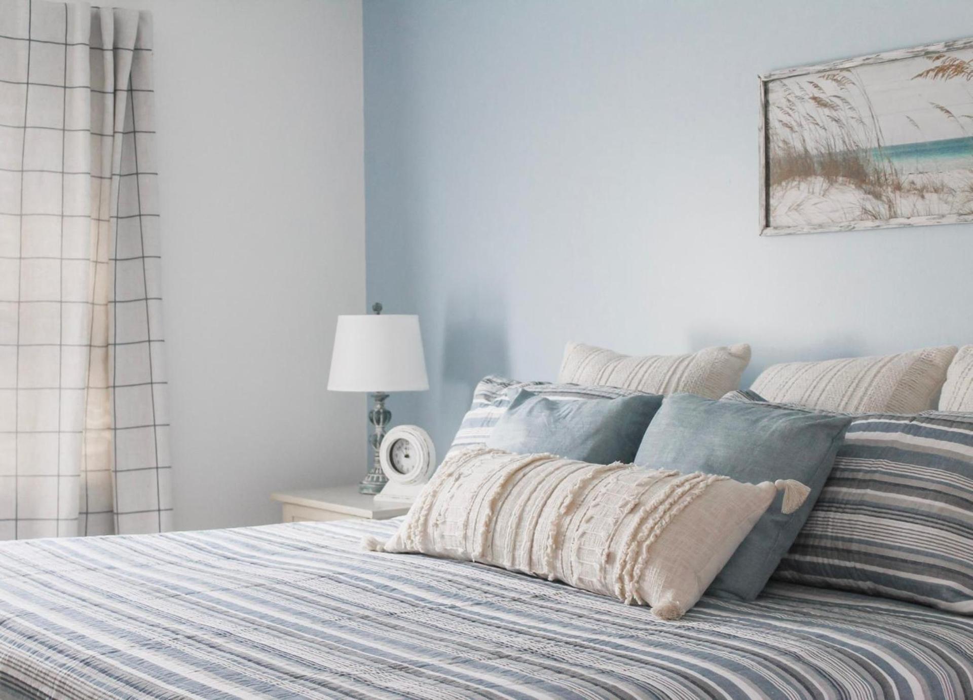 9 Palms Boutique Condos photo 4
