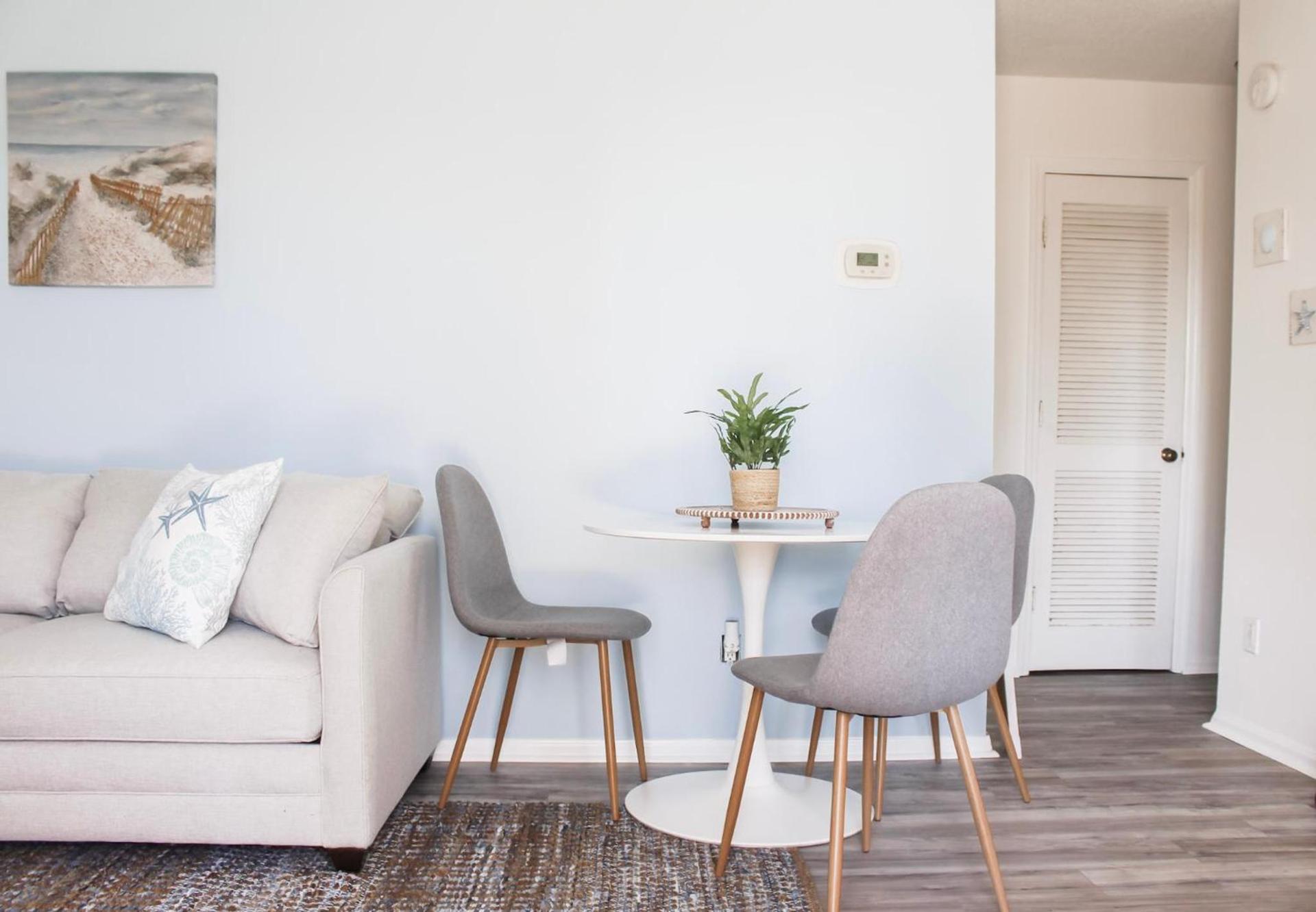 9 Palms Boutique Condos photo 22