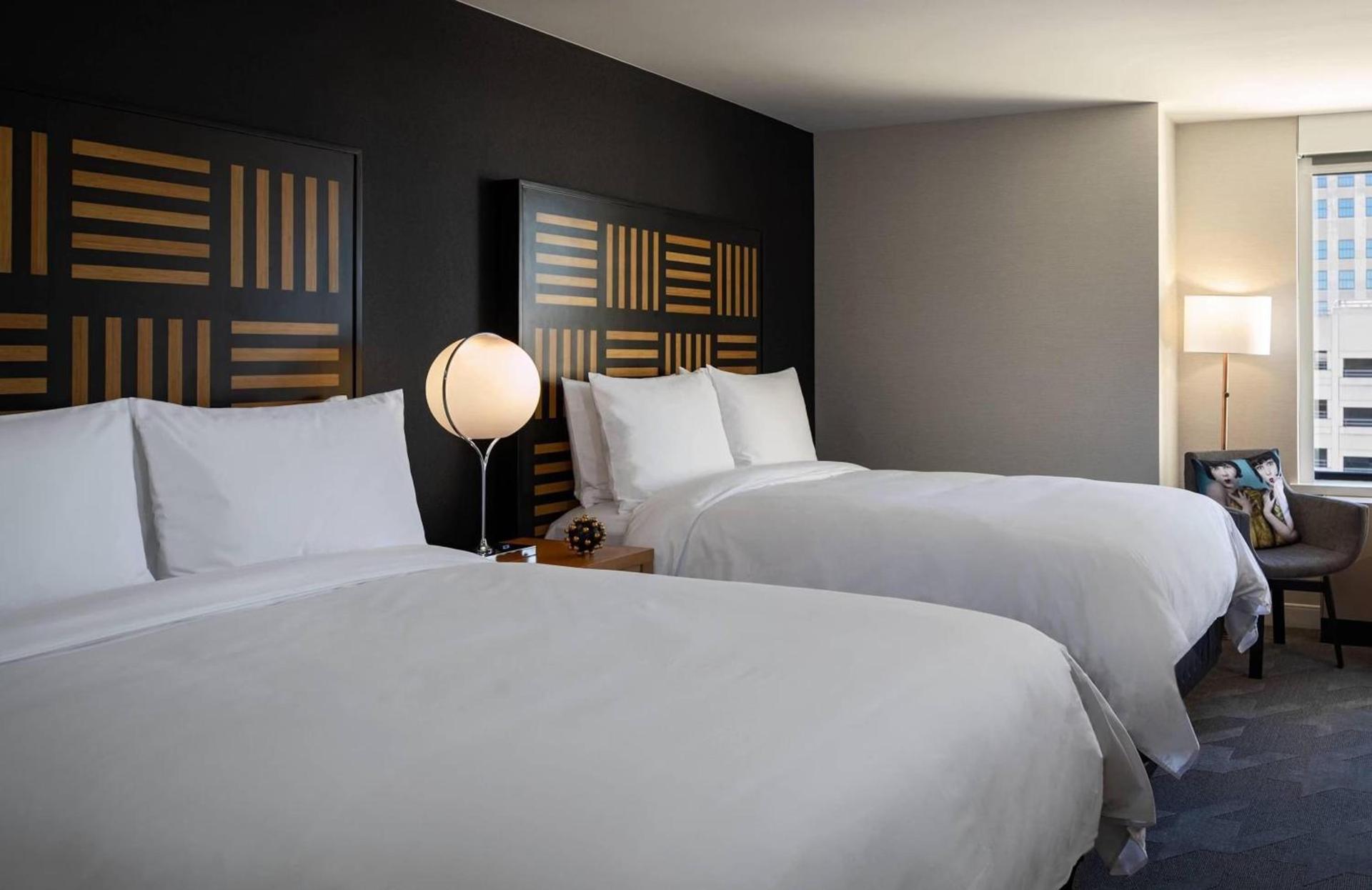 Renaissance Des Moines Savery Hotel photo 7