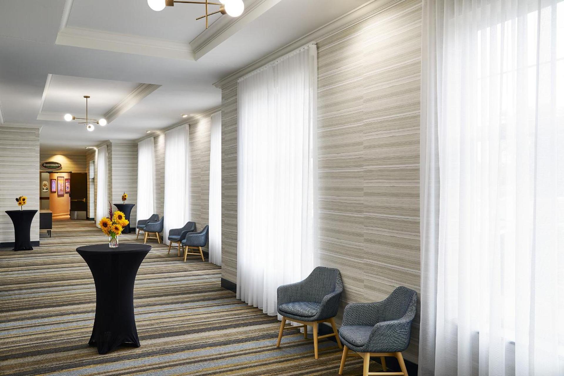 Holiday Inn Hotel & Suites Madison West - Middleton by IHG photo 14