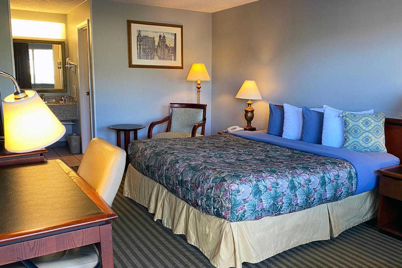 Lake Logan Inn photo 15