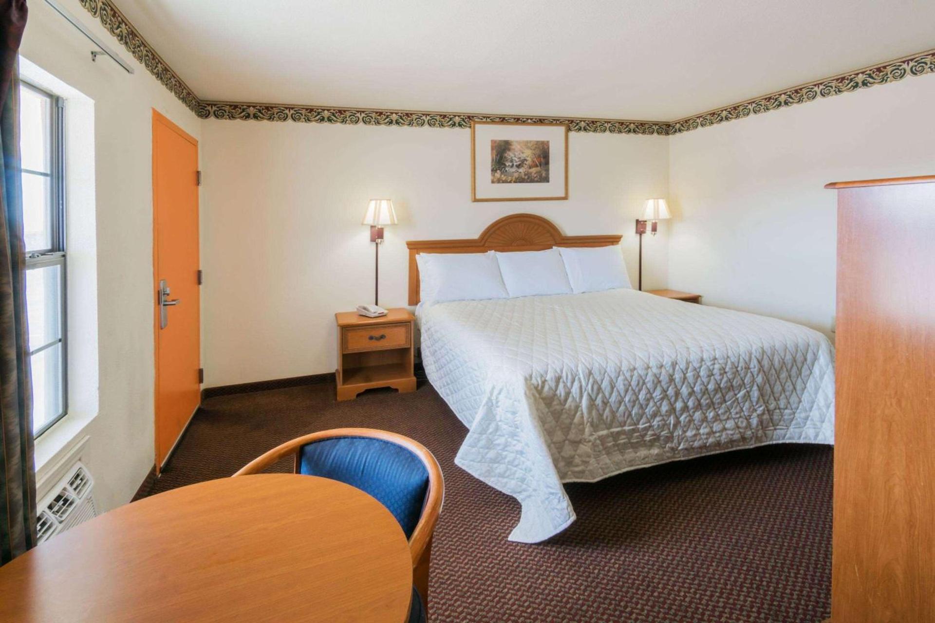 Travelodge by Wyndham Temple photo 7