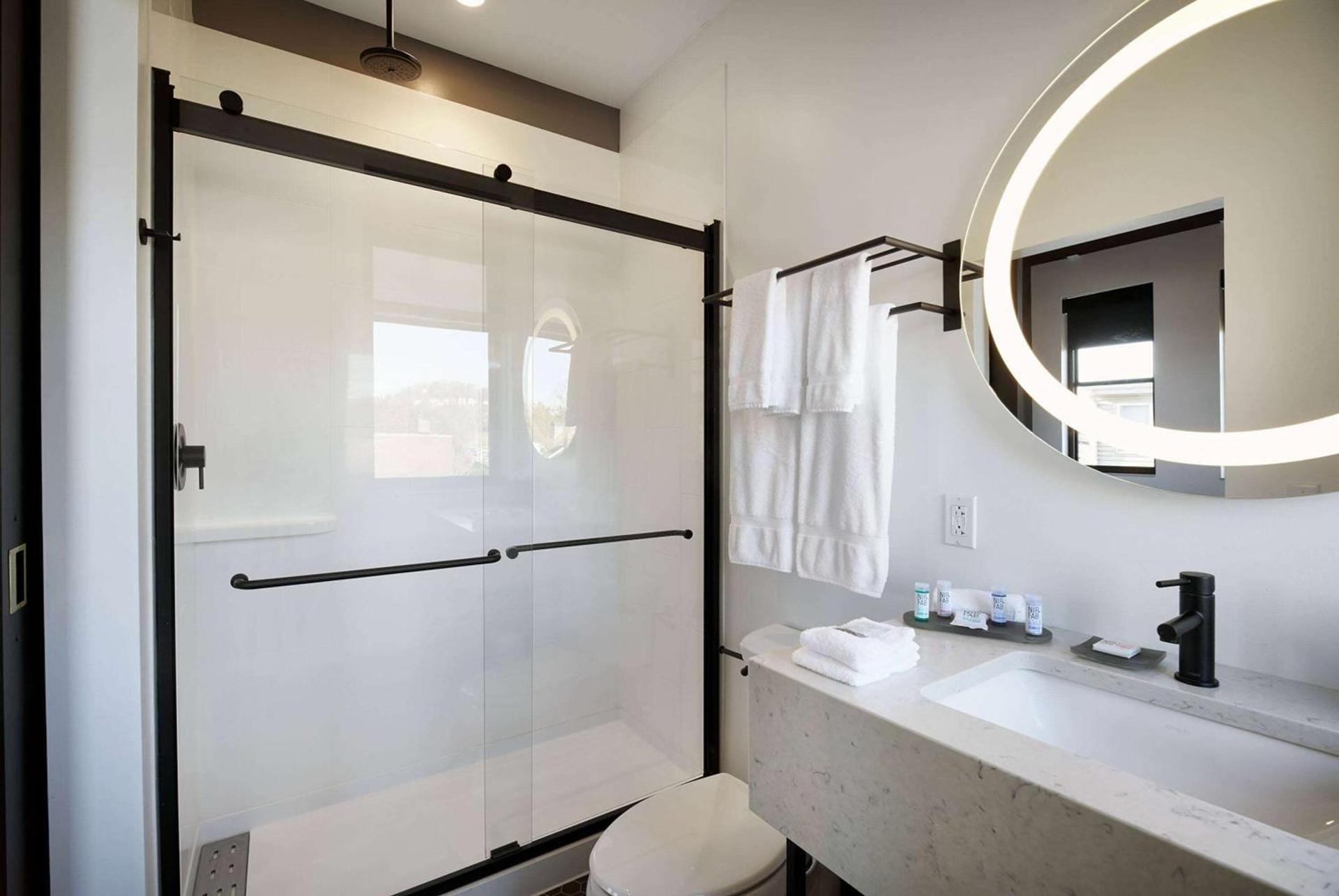 TRYP by Wyndham Pittsburgh/Lawrenceville photo 16