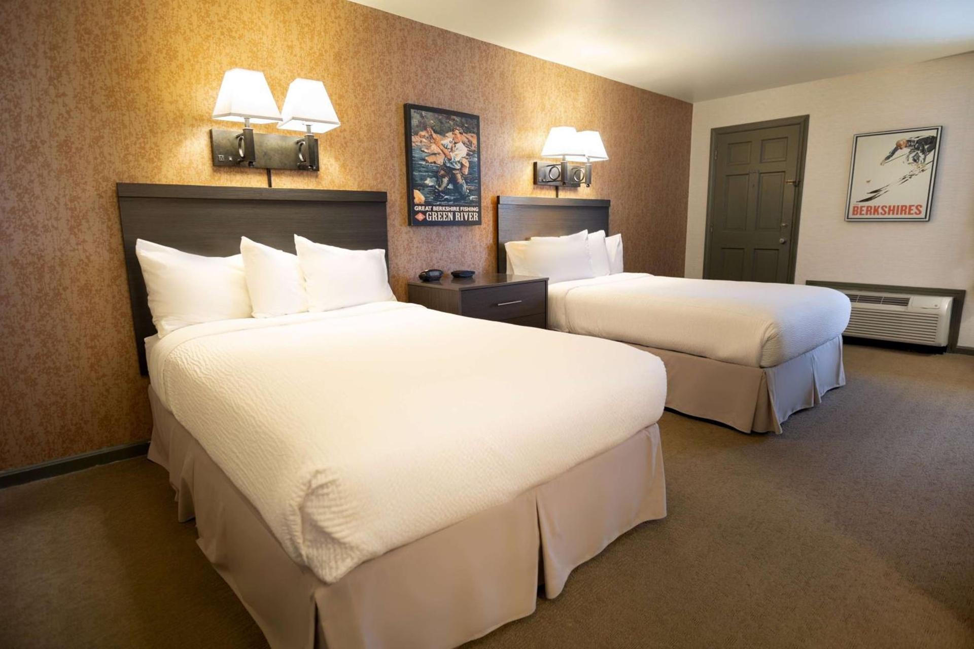 The Yankee Inn photo 11