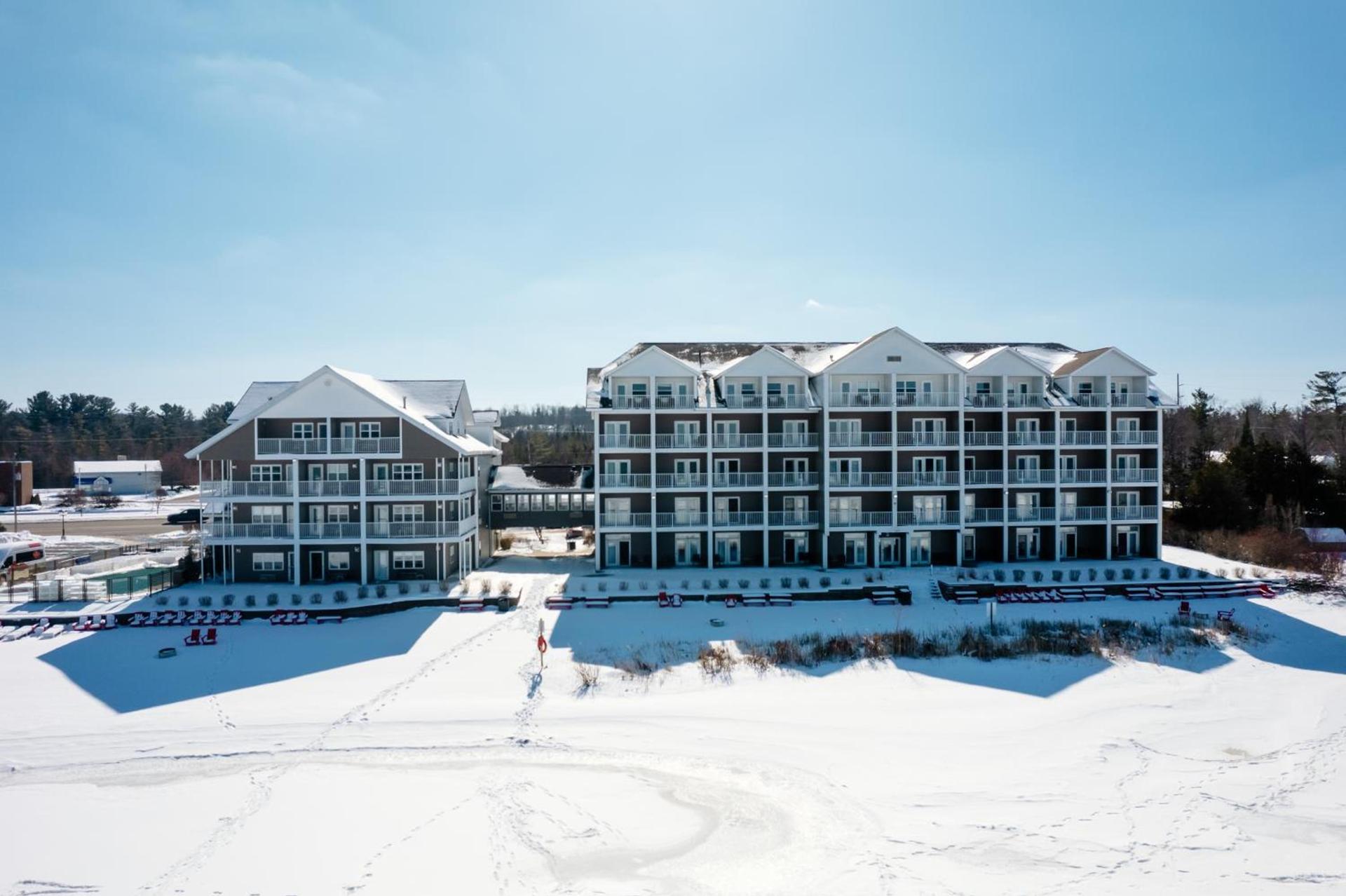 Cherry Tree Inn & Suites photo 45