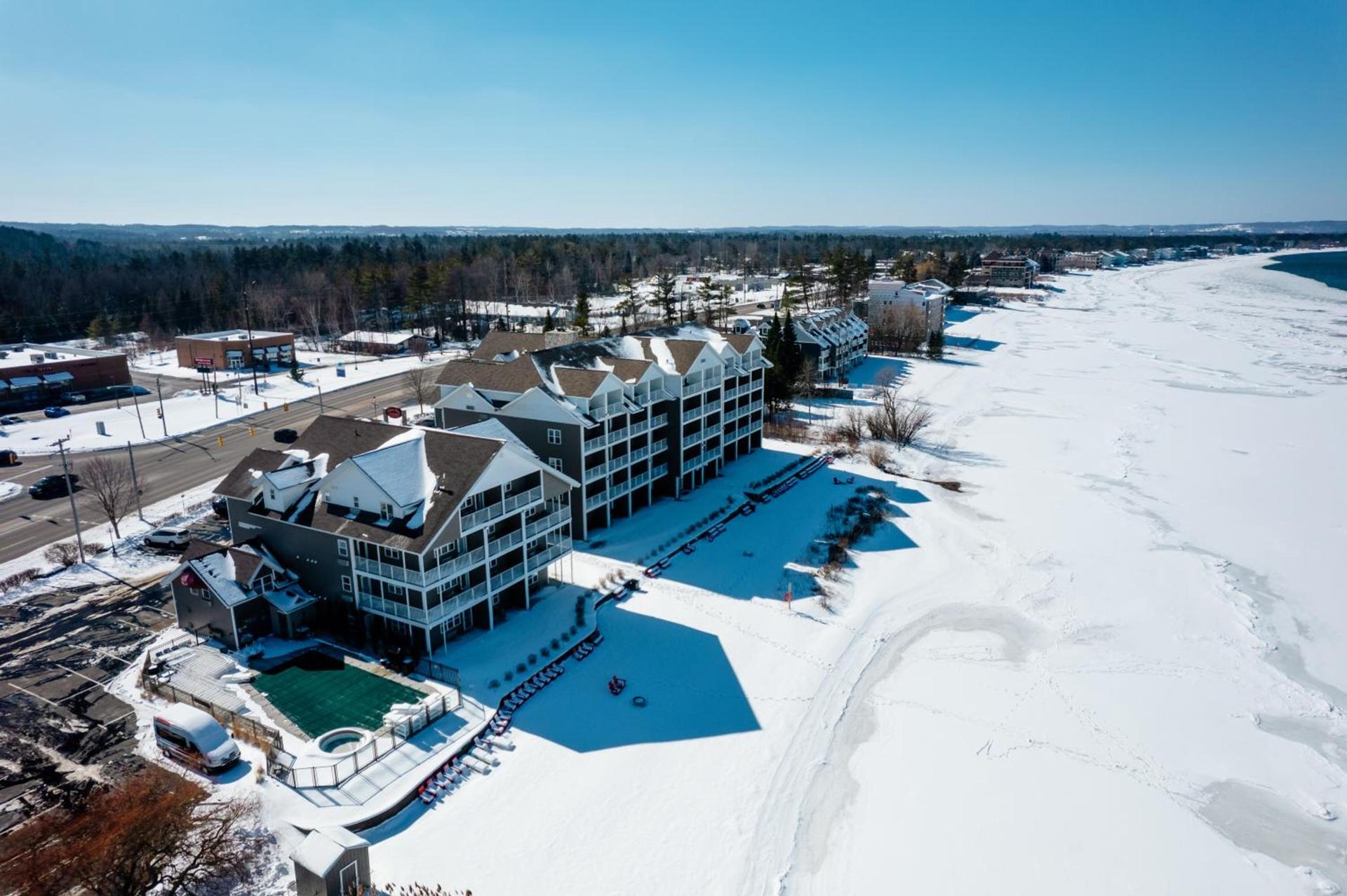 Cherry Tree Inn & Suites photo 47