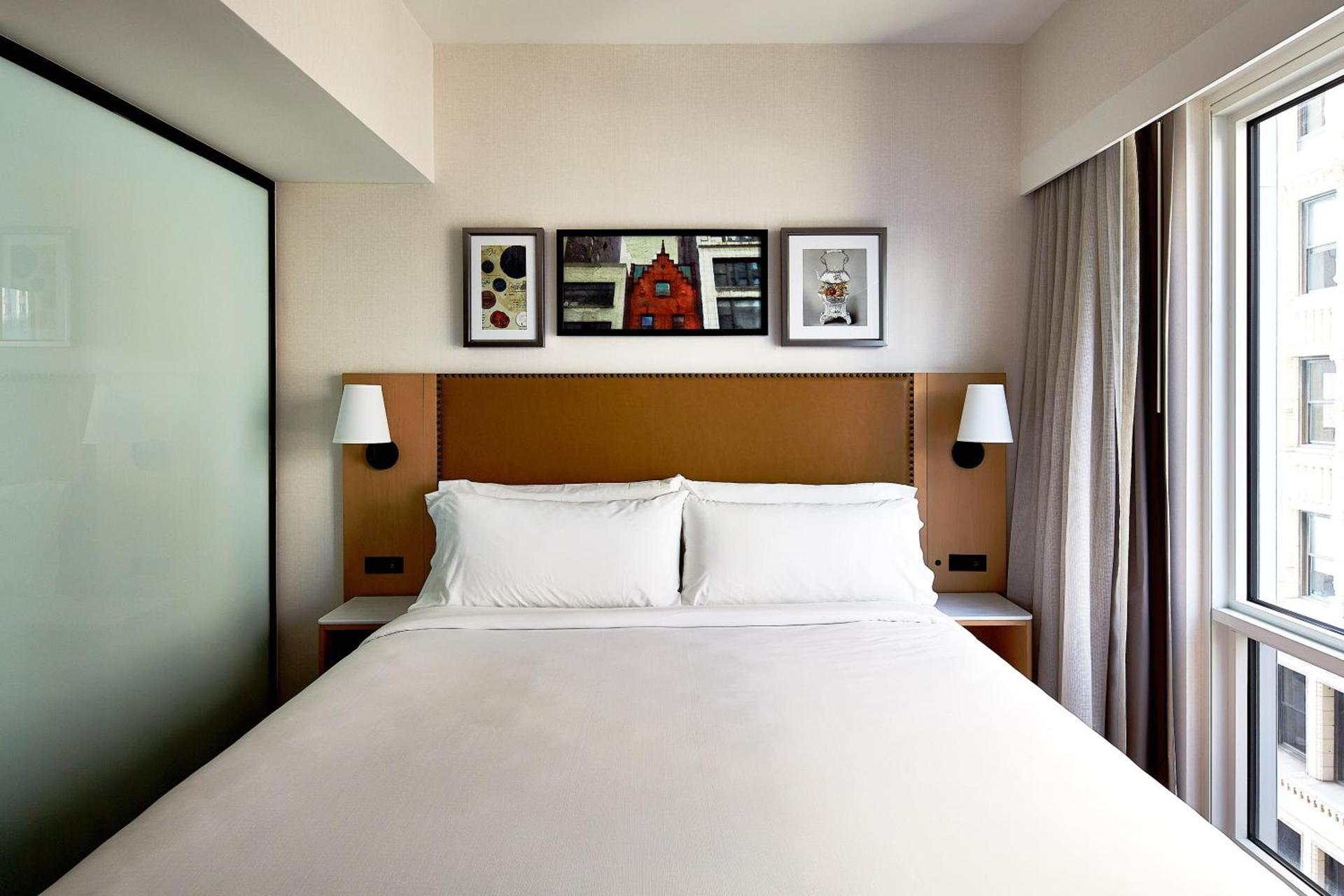 Hotel Indigo NYC Financial District by IHG photo 3