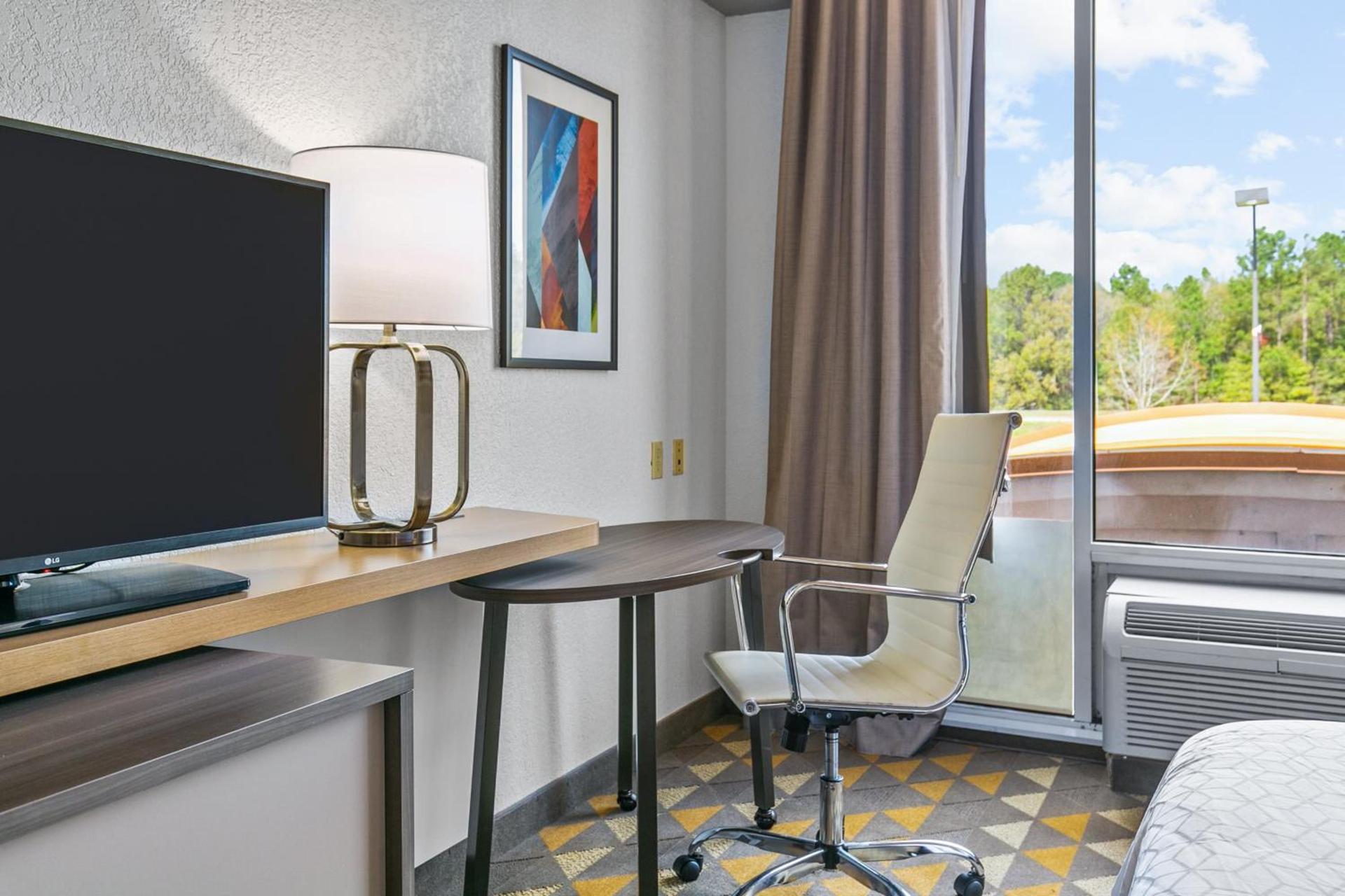Holiday Inn Lucedale by IHG photo 23