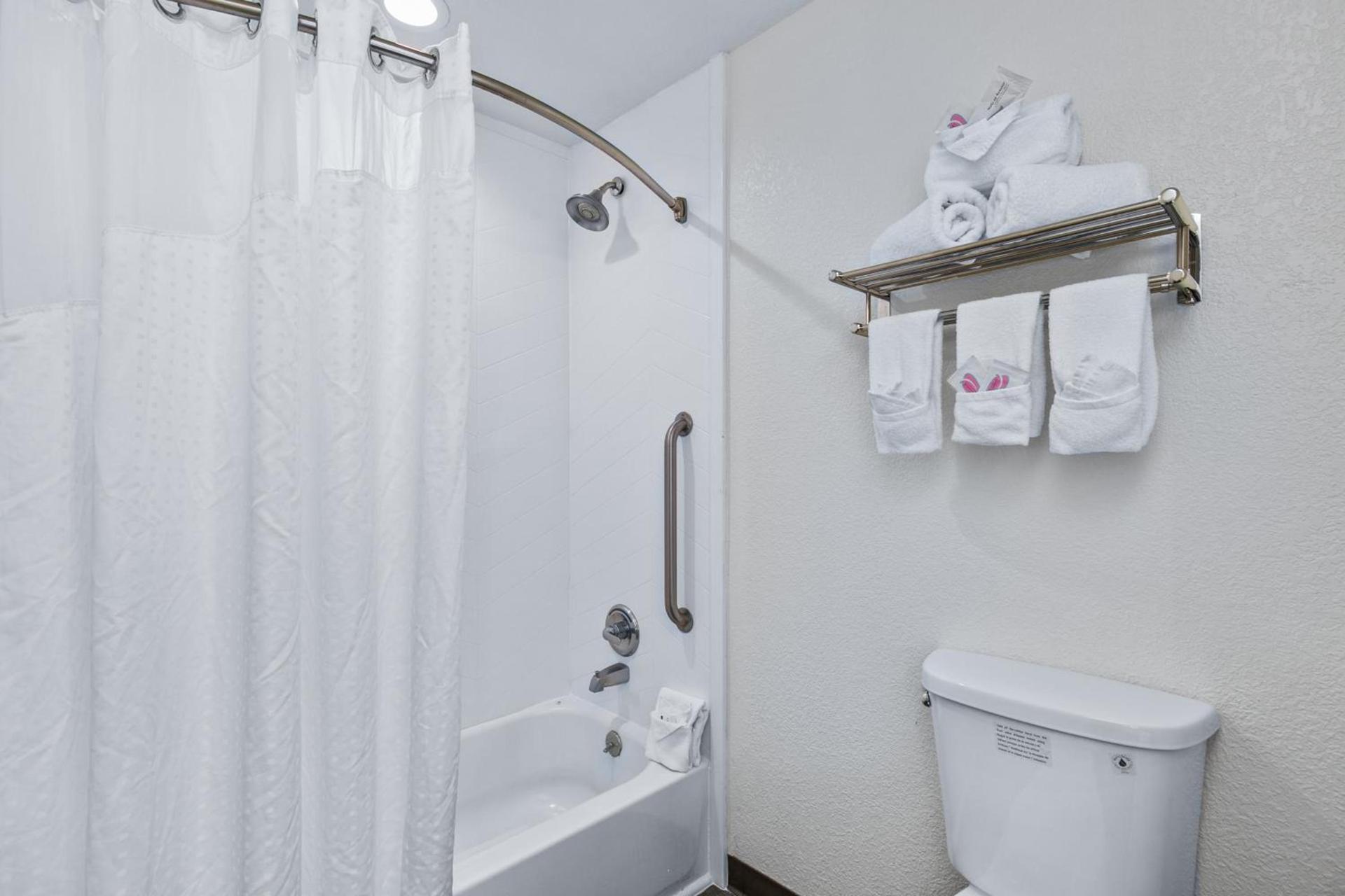 Holiday Inn Lucedale by IHG photo 24