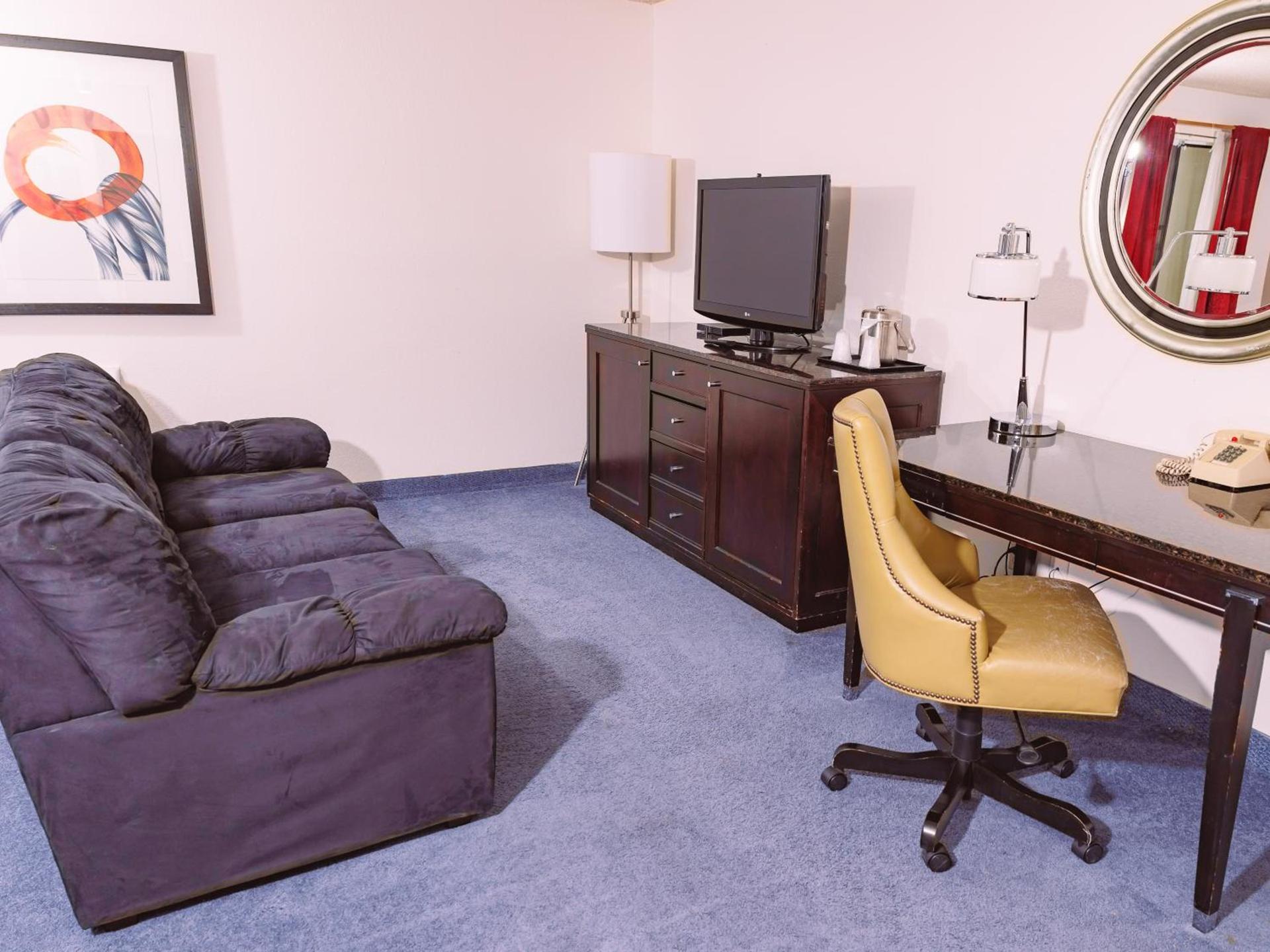 Red Roof Inn Ridgecrest photo 9