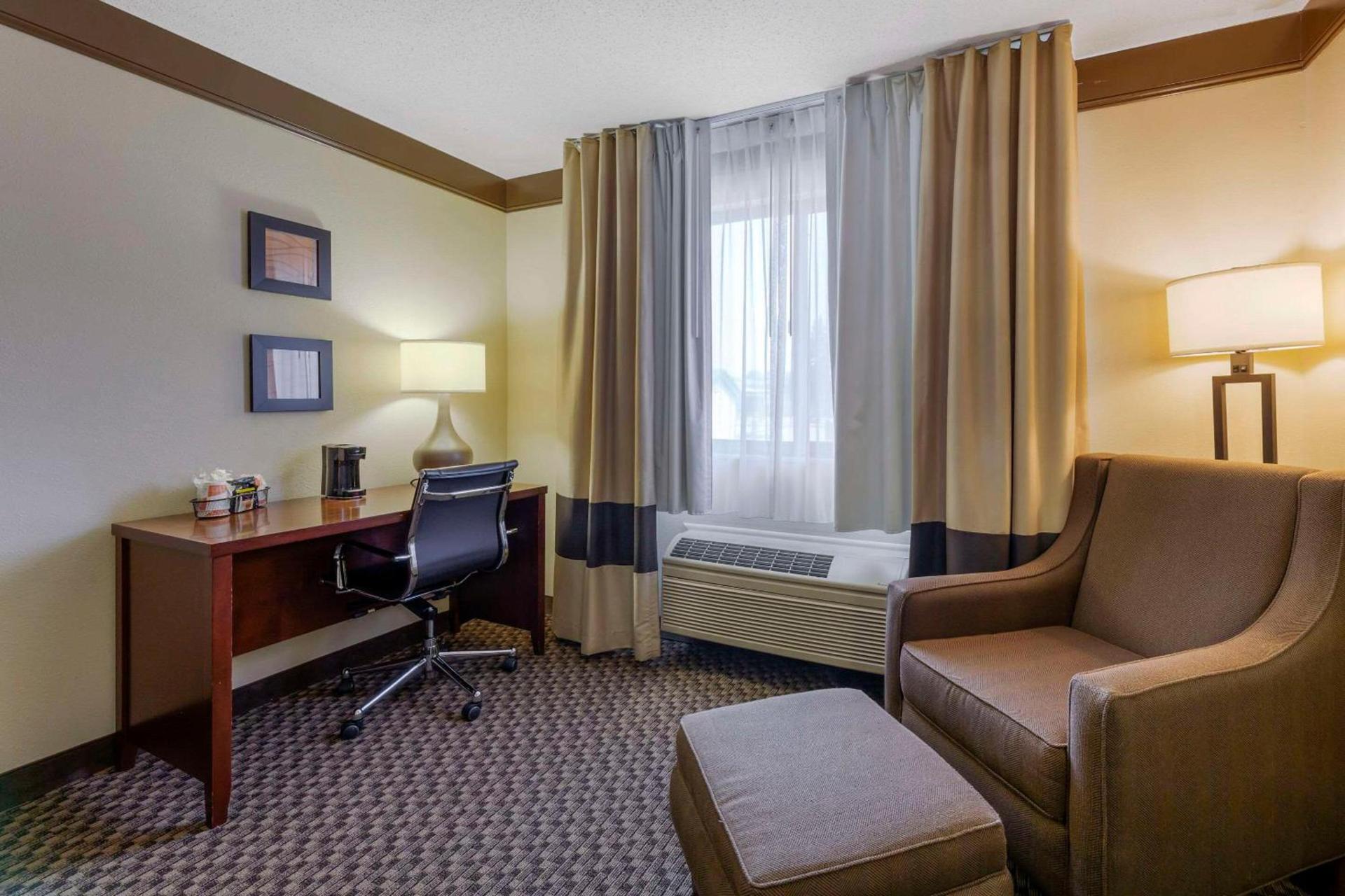 Comfort Inn Mount Vernon Downtown photo 10
