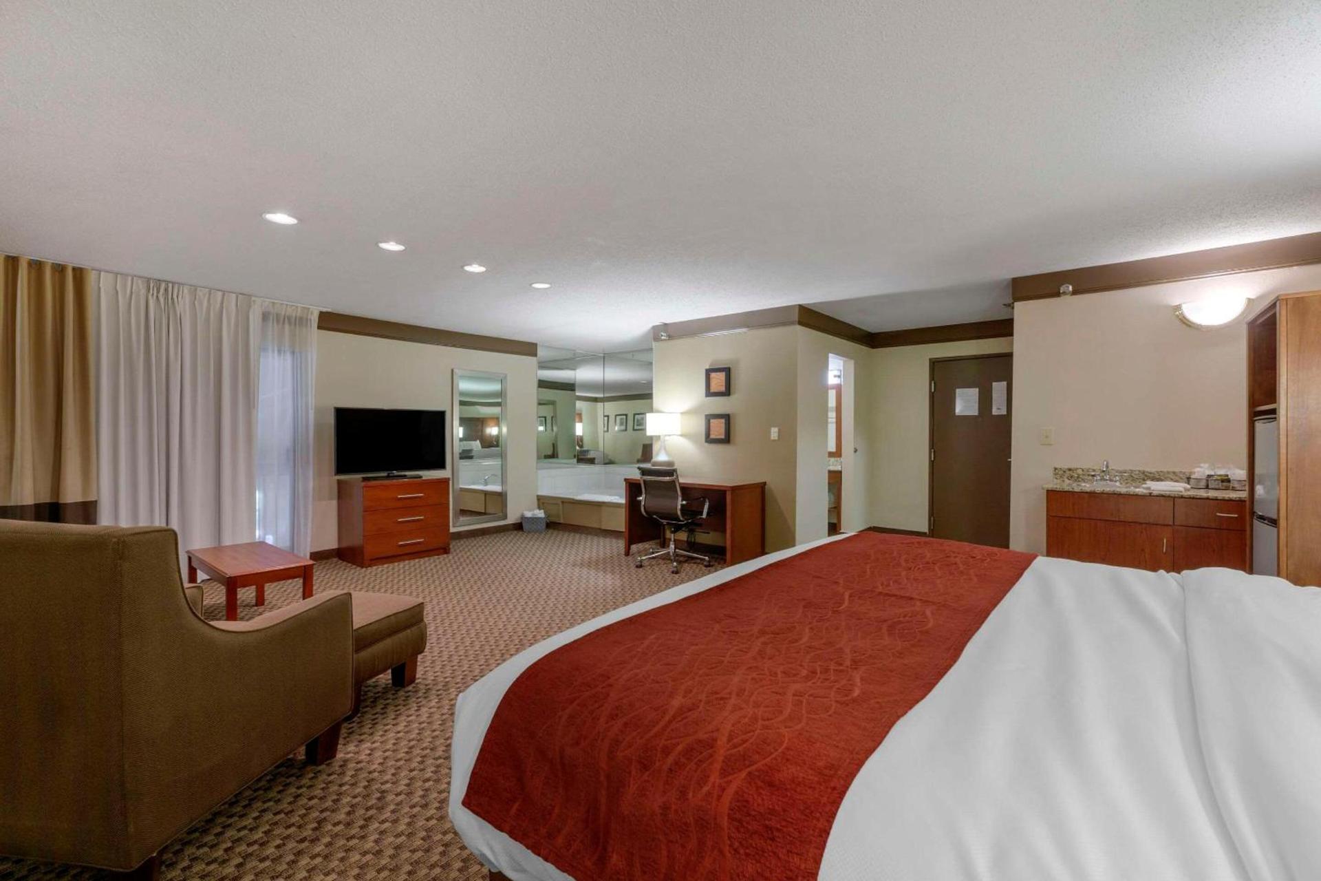 Comfort Inn Mount Vernon Downtown photo 20