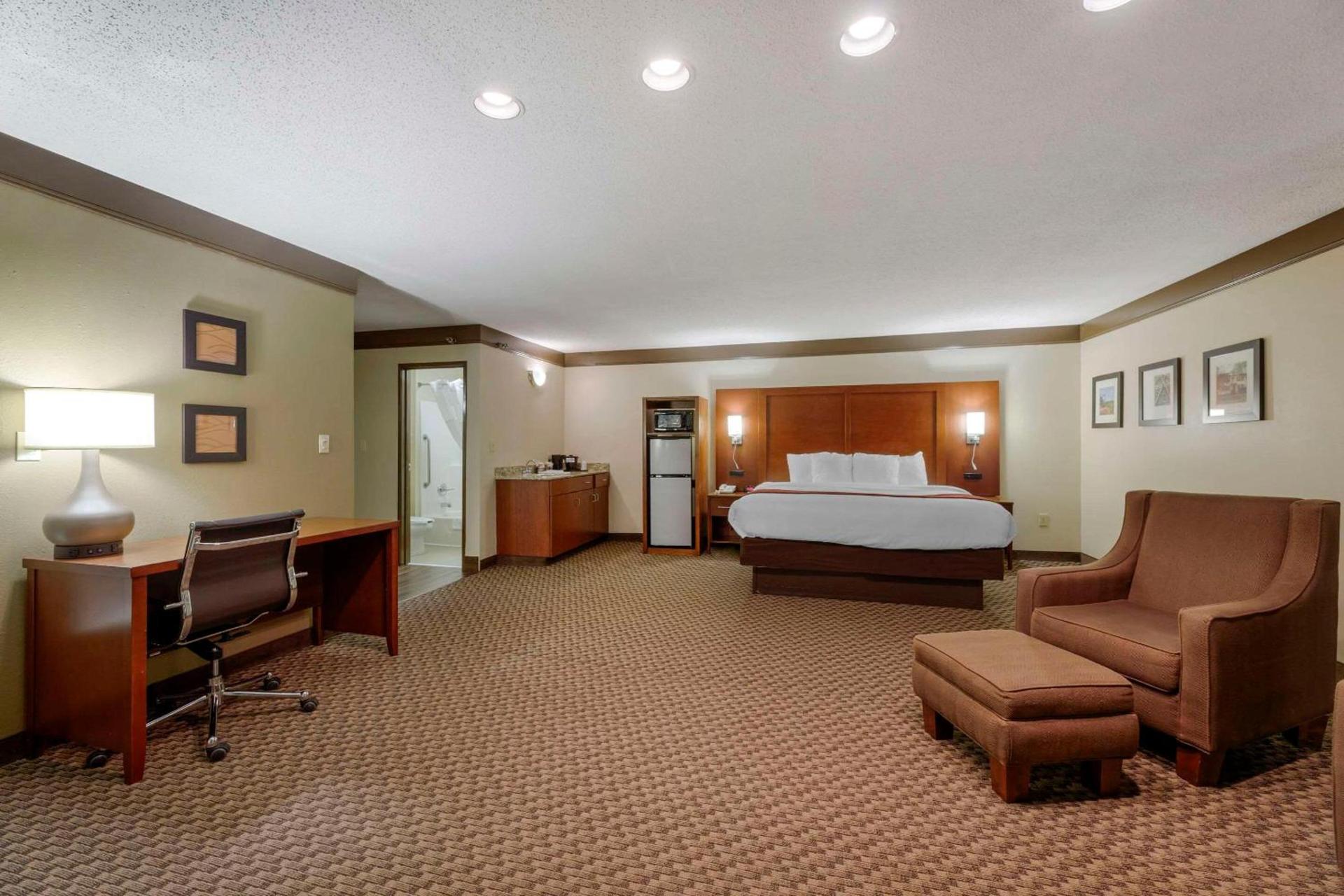 Comfort Inn Mount Vernon Downtown photo 19