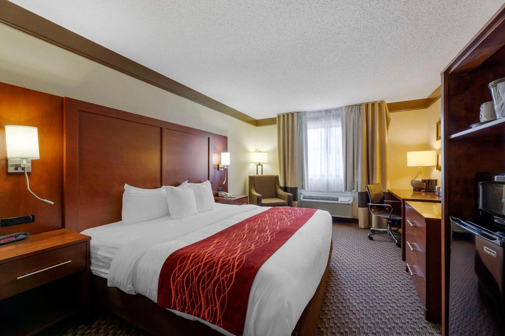Comfort Inn Mount Vernon Downtown photo 23