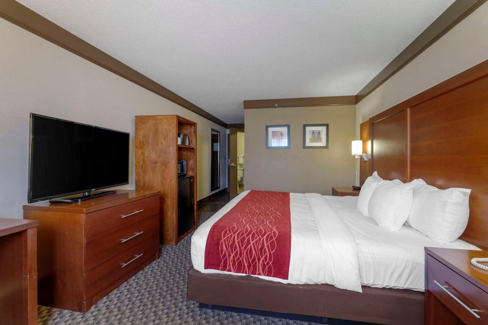 Comfort Inn Mount Vernon Downtown photo 26