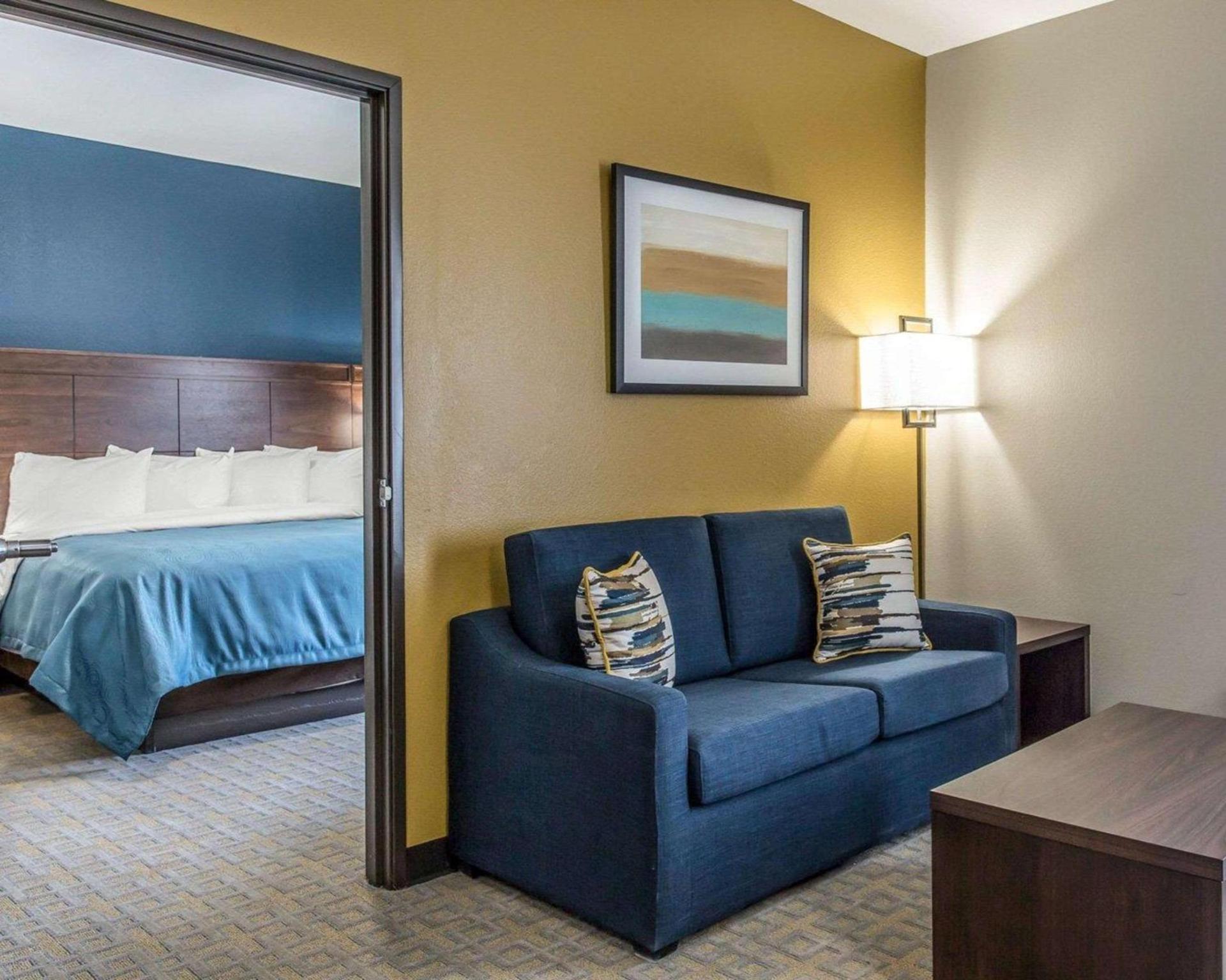 MainStay Suites Midland photo 6