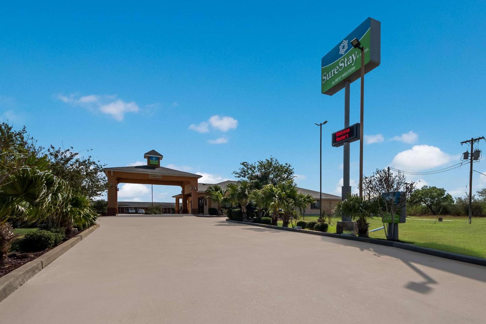 SureStay Hotel by Best Western Falfurrias photo 3