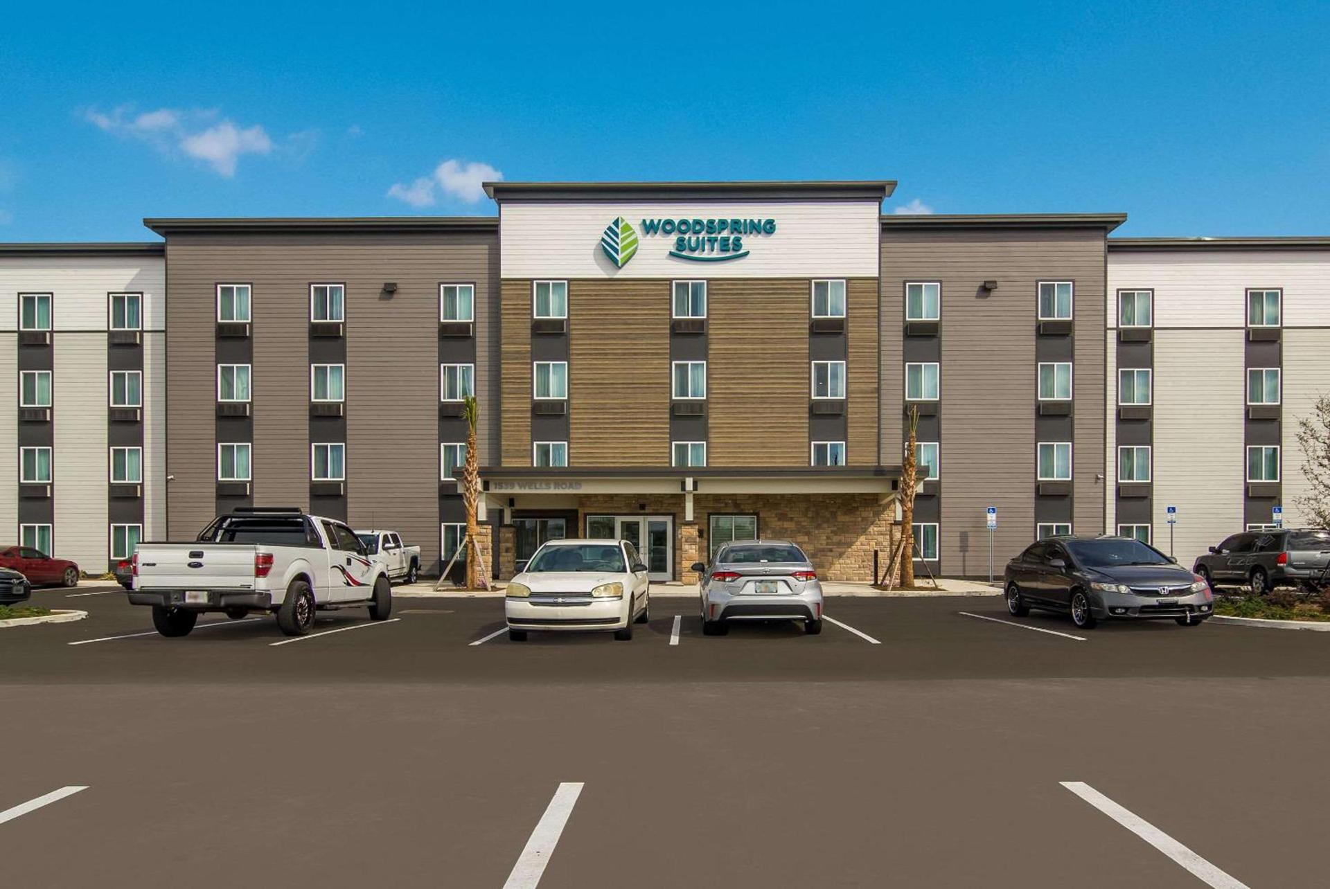 WoodSpring Suites Jacksonville Orange Park photo 18