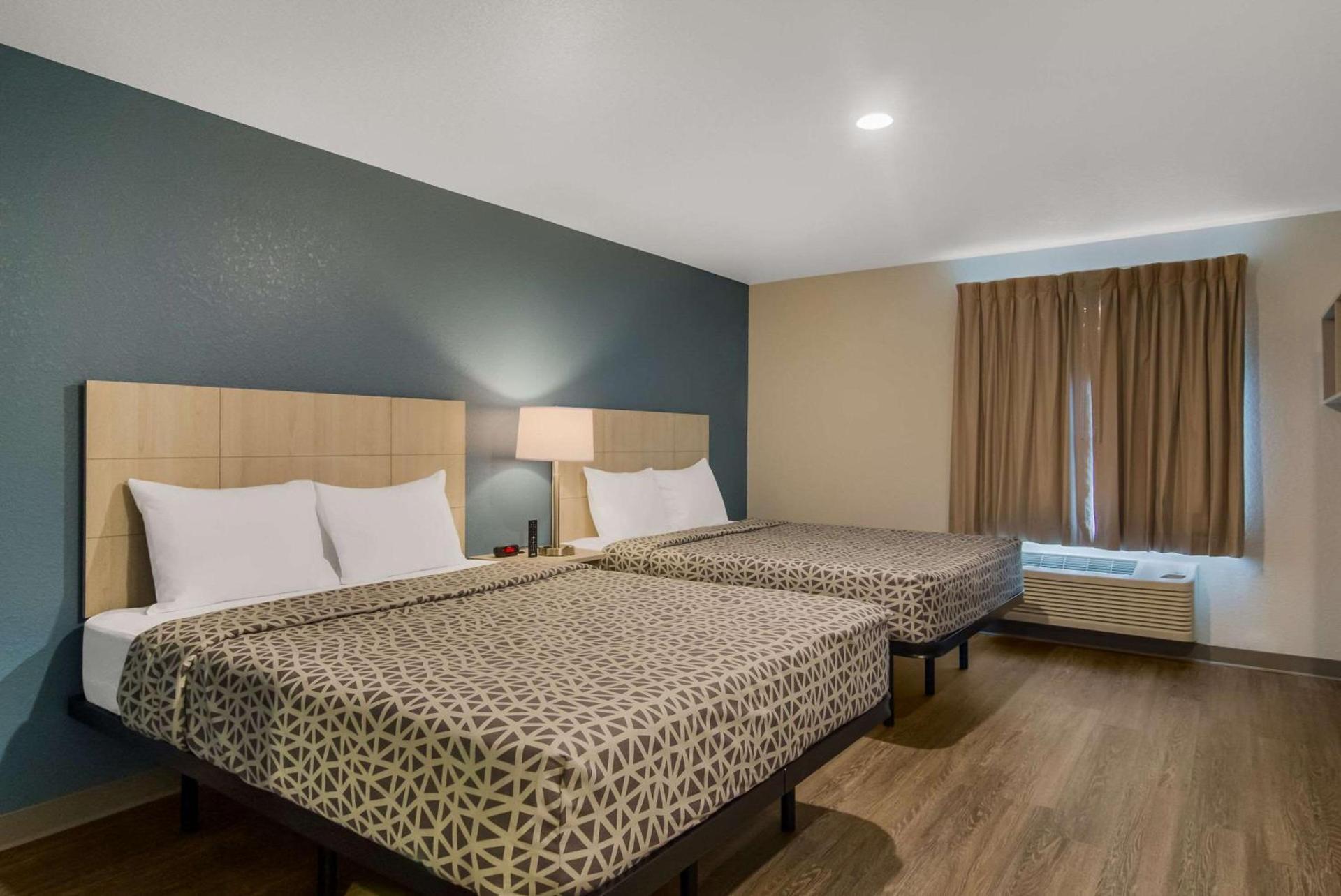 WoodSpring Suites Jacksonville Orange Park photo 5