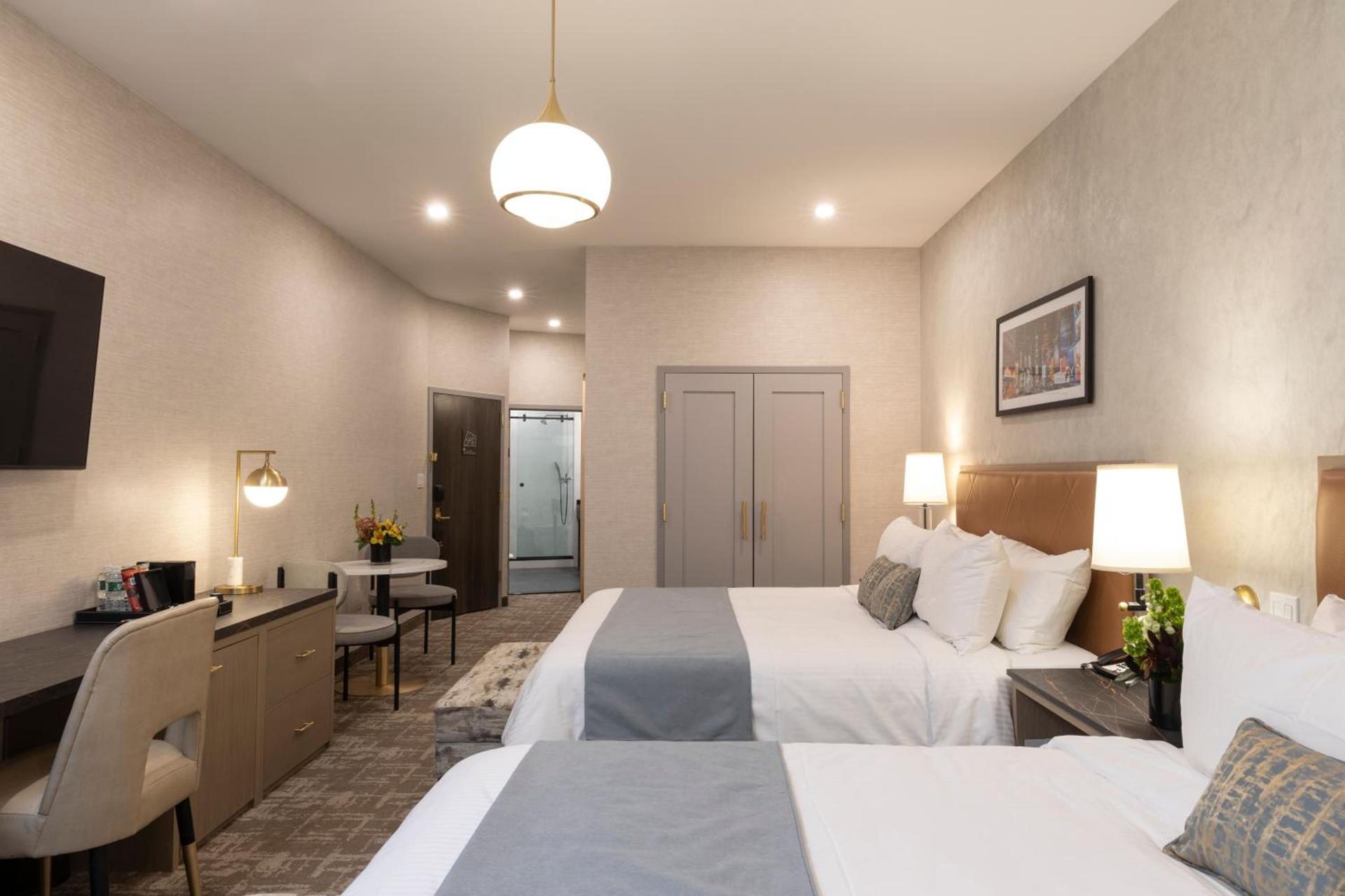 Broadway Plaza Hotel photo 45