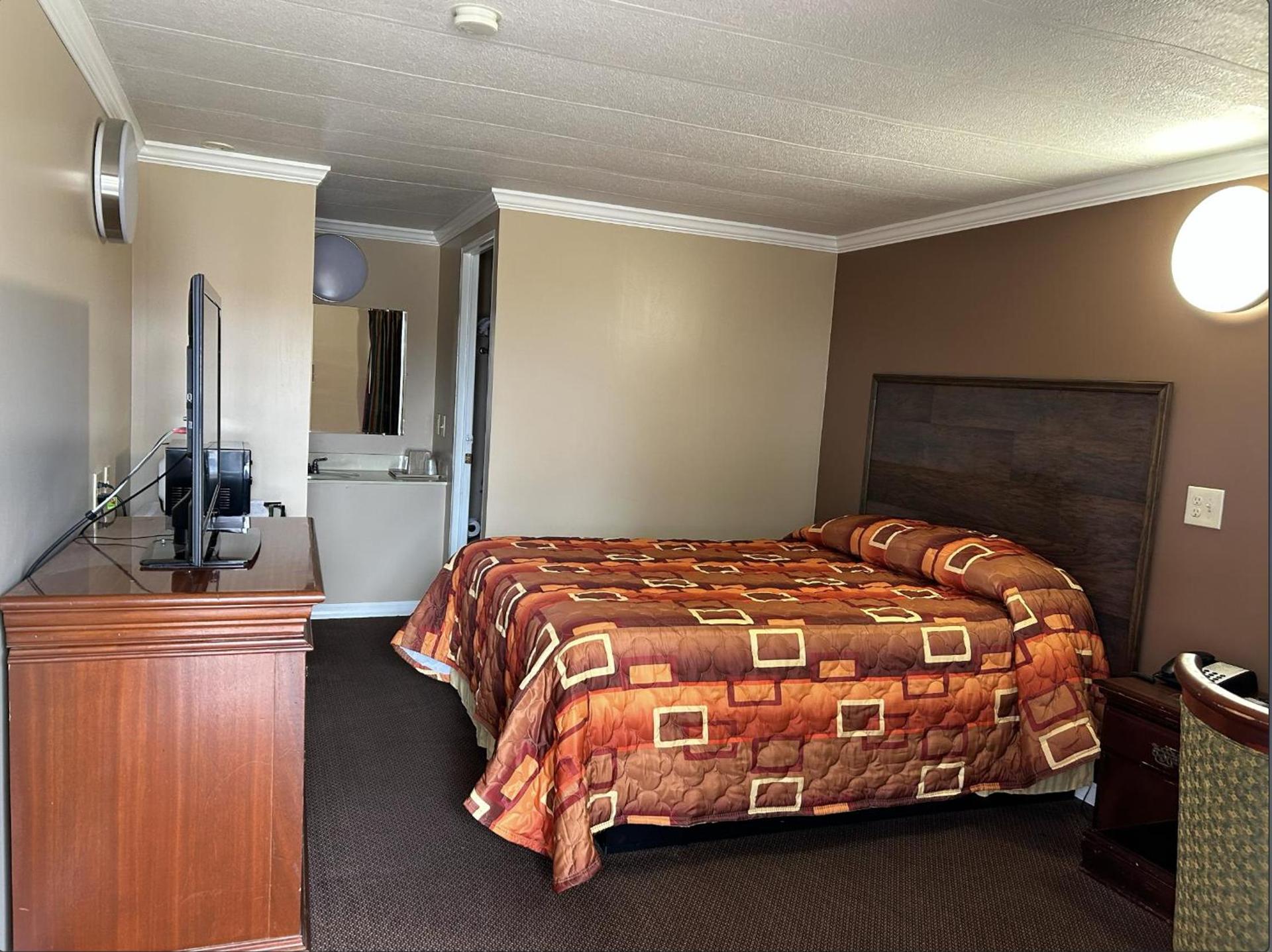 Spanish Inn Motel photo 4