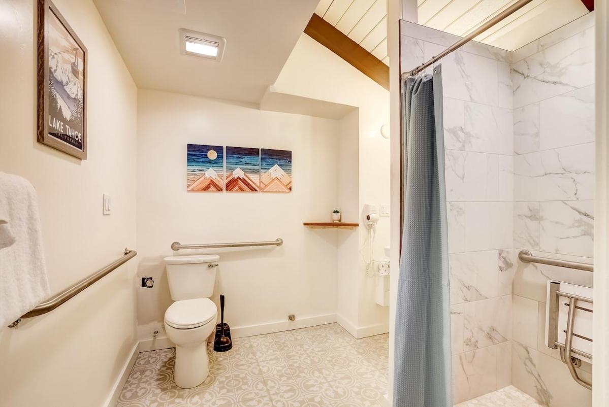 Tahoe Mountain Inn photo 5