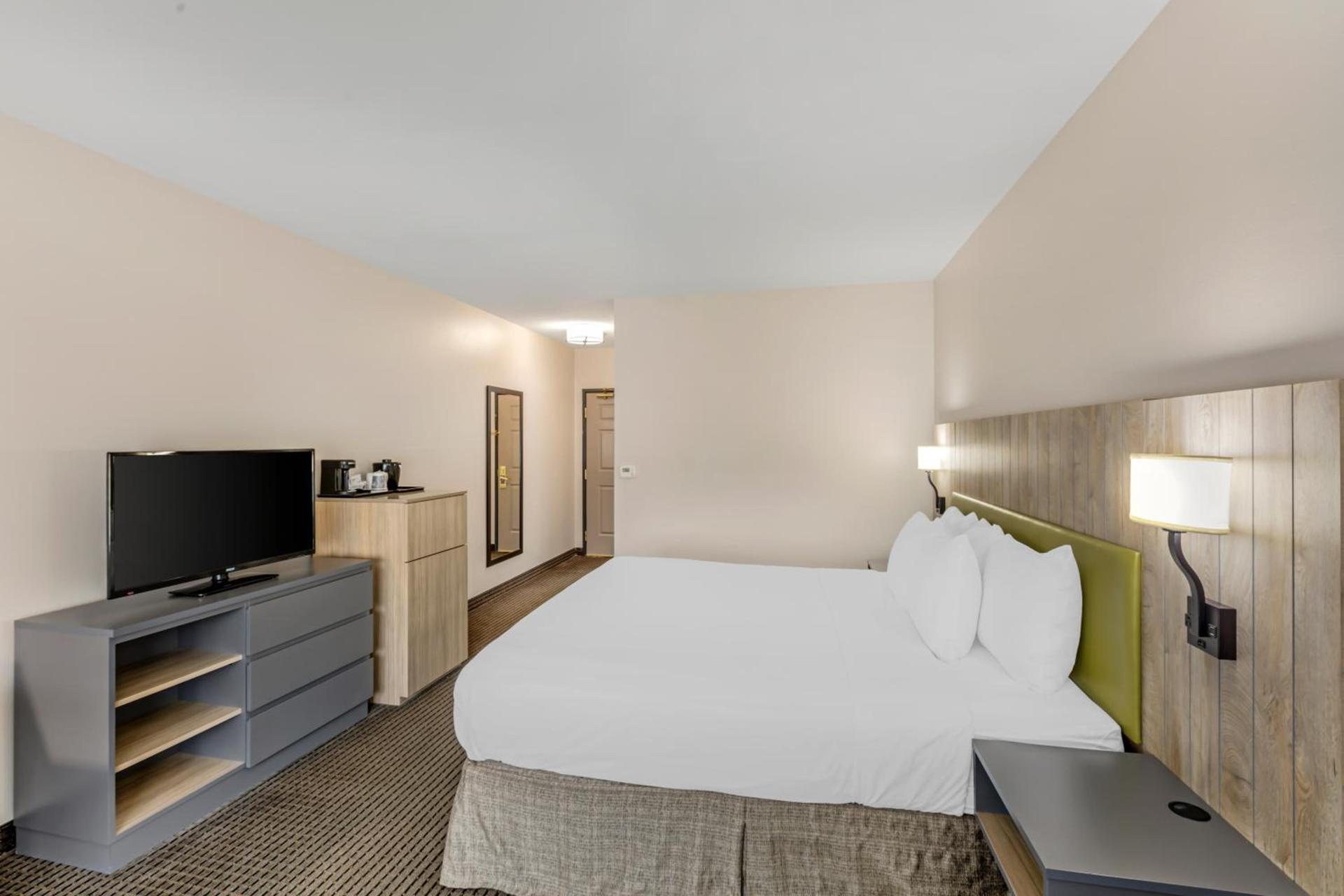 Country Inn & Suites by Radisson, Elk Grove Village-Itasca photo 64