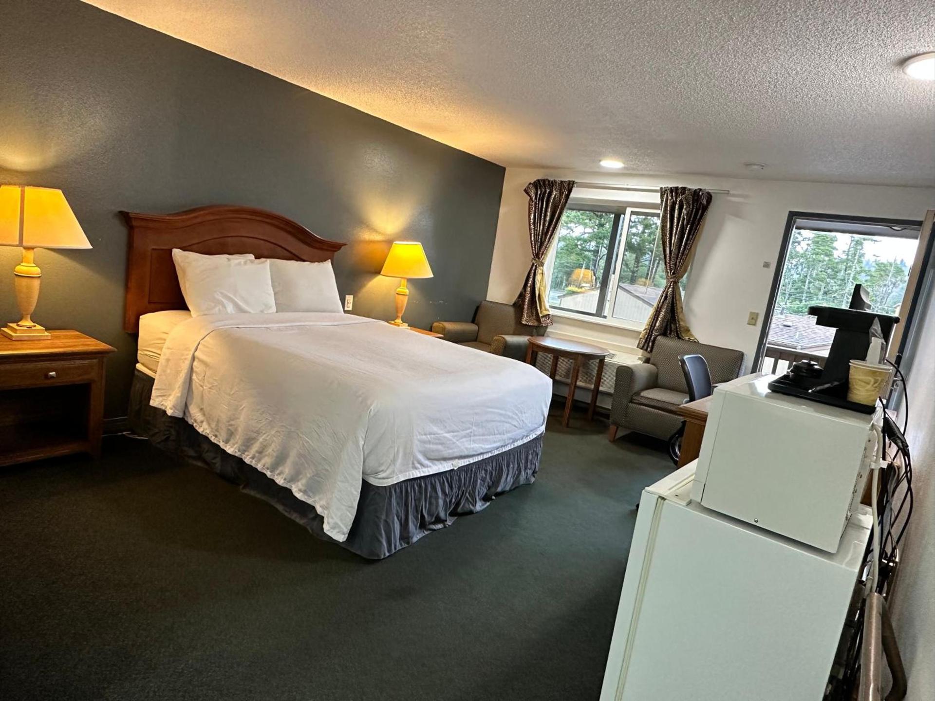 Economy Inn photo 38