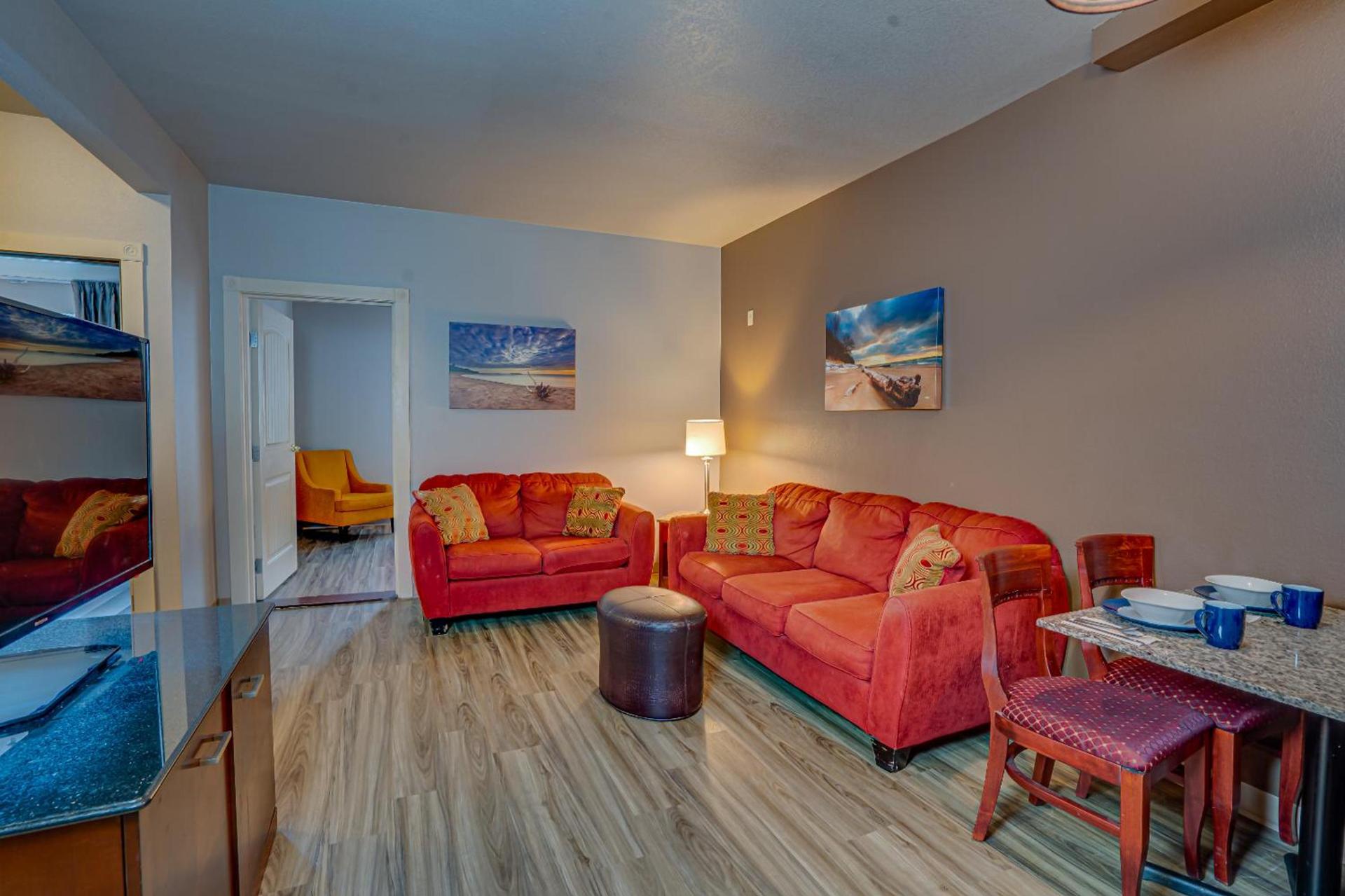 The Ashley Inn & Suites photo 53
