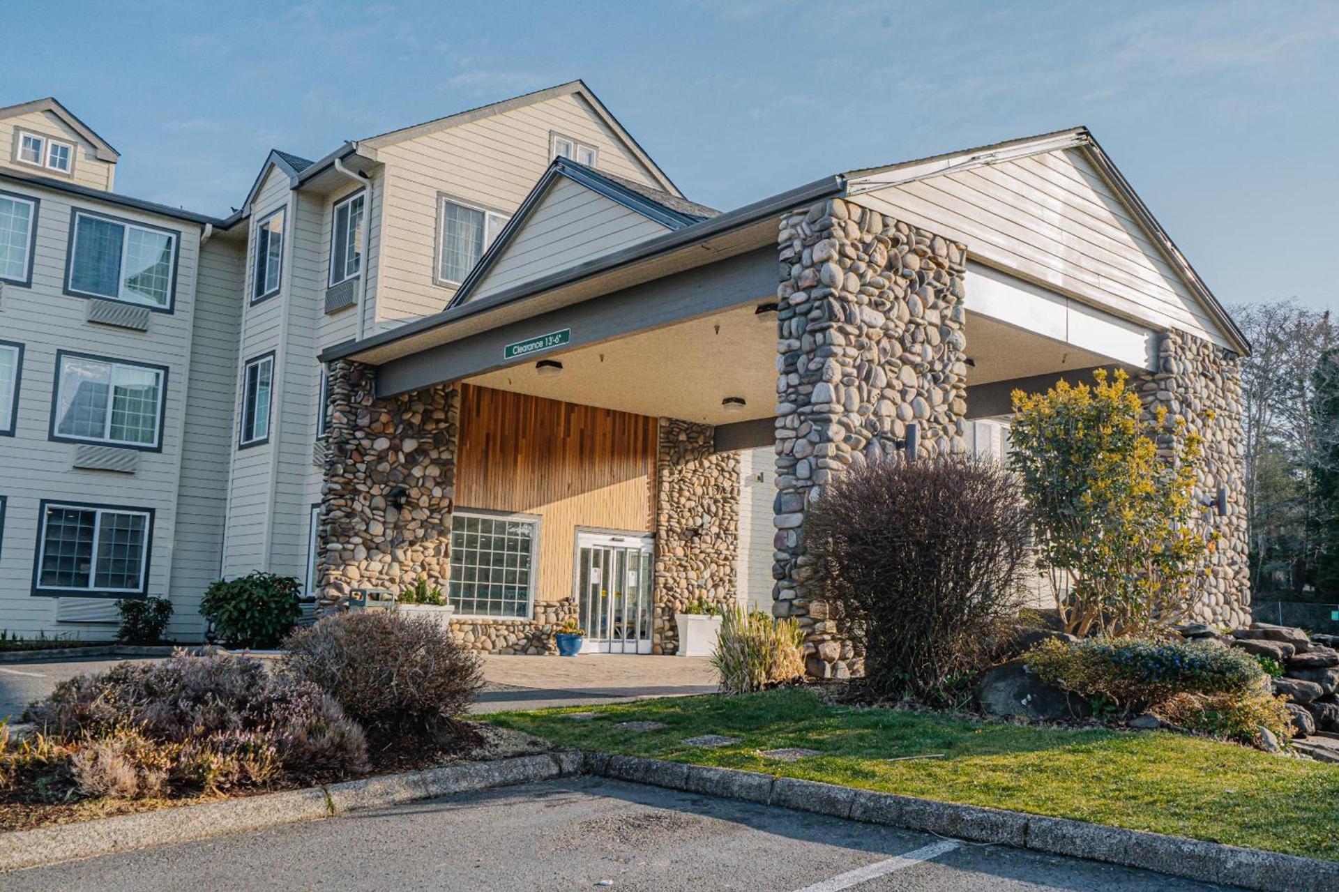 The Ashley Inn & Suites photo 7