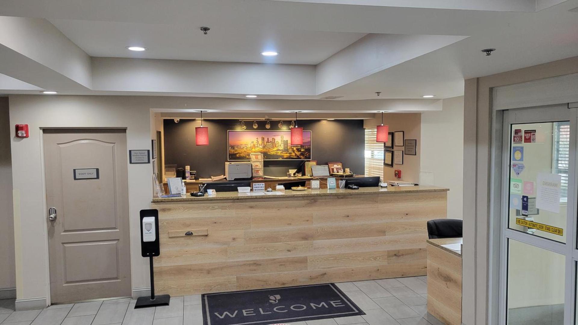 Country Inn & Suites By Radisson, McDonough, GA photo 2